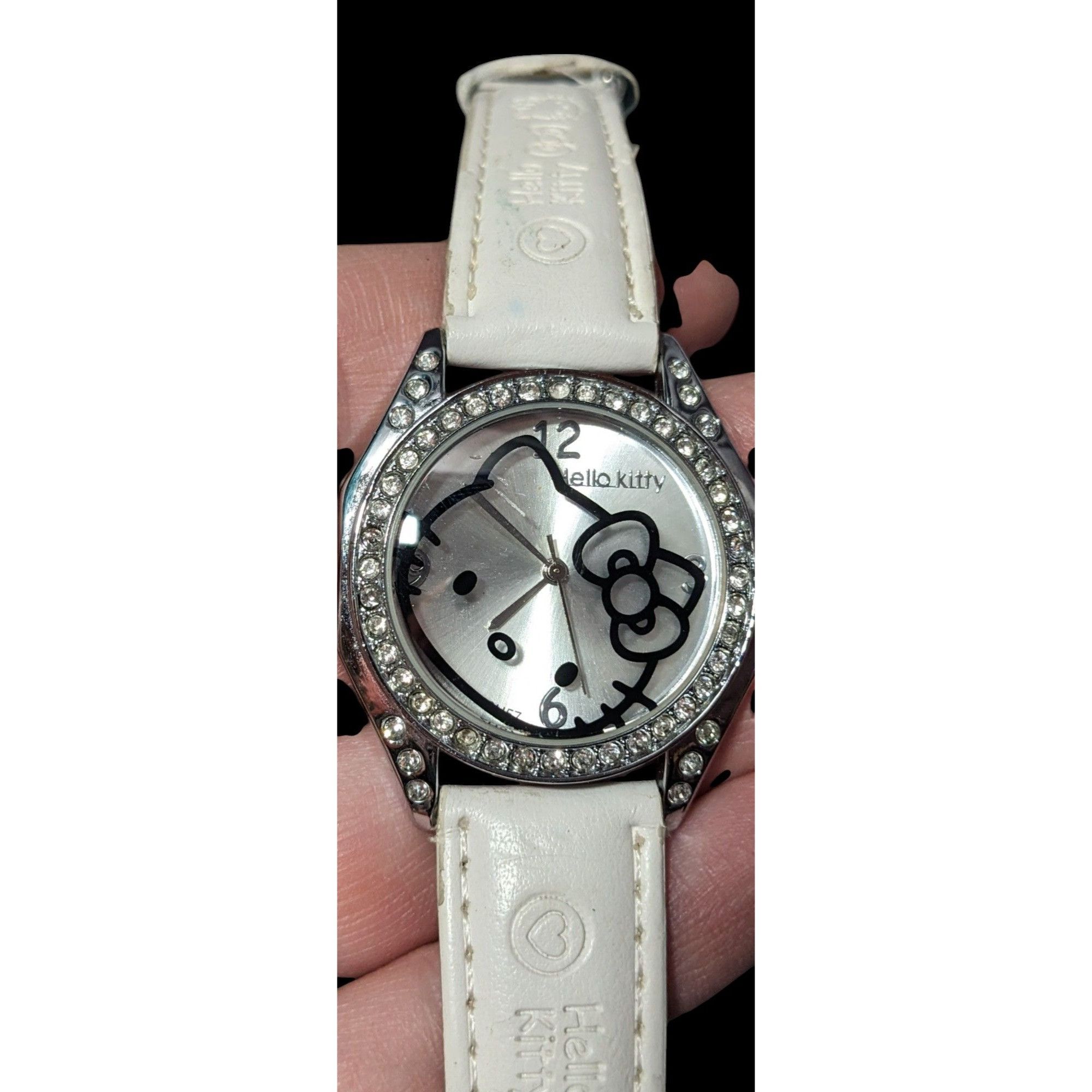 Other Hello Kitty White And Silver Tone Rhinestone Analog Watch Size ONE SIZE - 1 Thumbnail