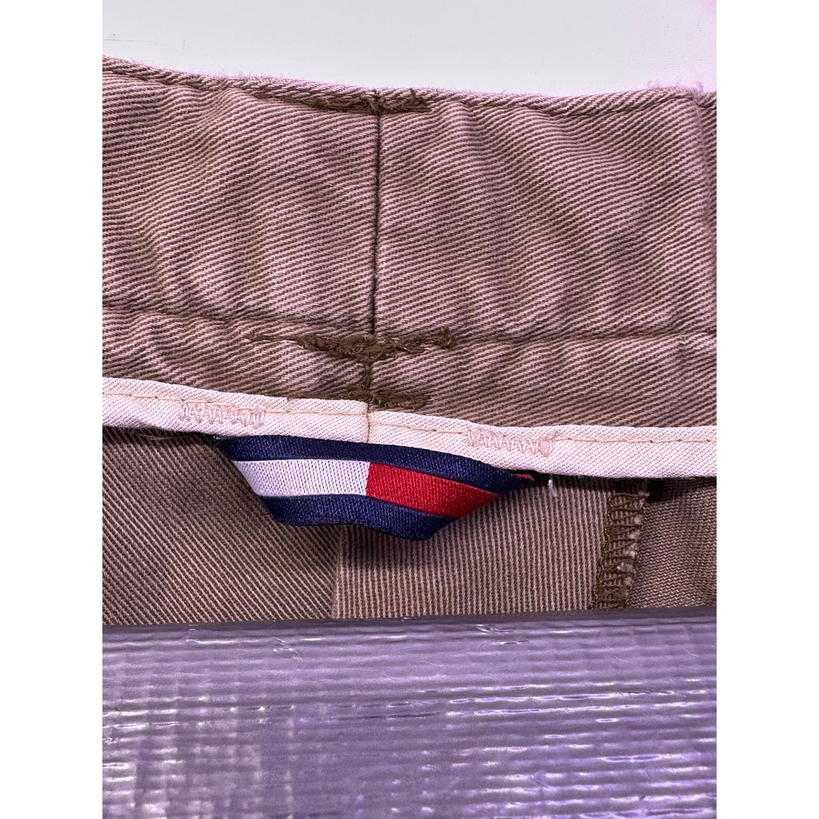 Tommy Hilfiger Tommy Hilfiger Khaki Pants 38x30 Straight Fit Size US 38 / EU 54 - 10 Thumbnail
