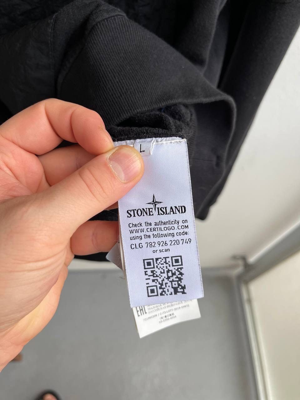 Stone Island × Stone Island Shadow Project Stone Island Shadow Project Size US L / EU 52-54 / 3 - 15 Thumbnail