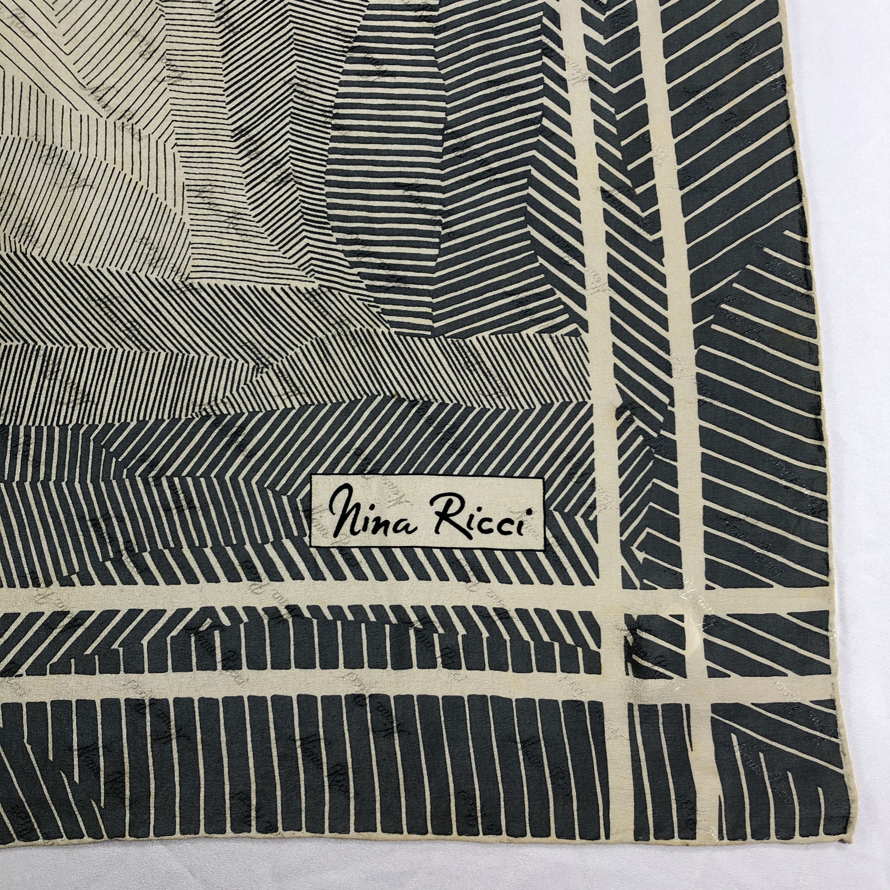 Vintage Vintage Nina Ricci Silk Scarf Size ONE SIZE - 4 Thumbnail