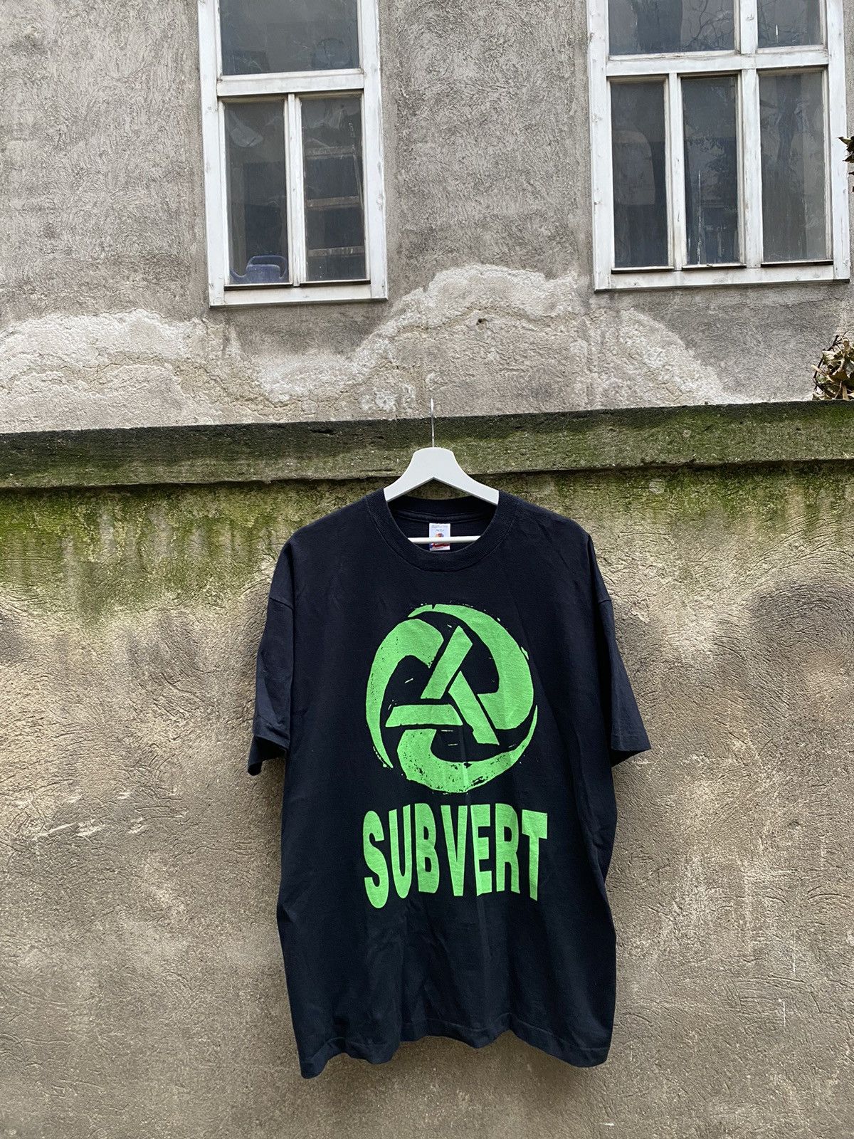 Band Tees × Fruit Of The Loom × Vintage Vintage 1993 Subvert Promo T-Shirt Size US XL / EU 56 / 4 - 1 Thumbnail
