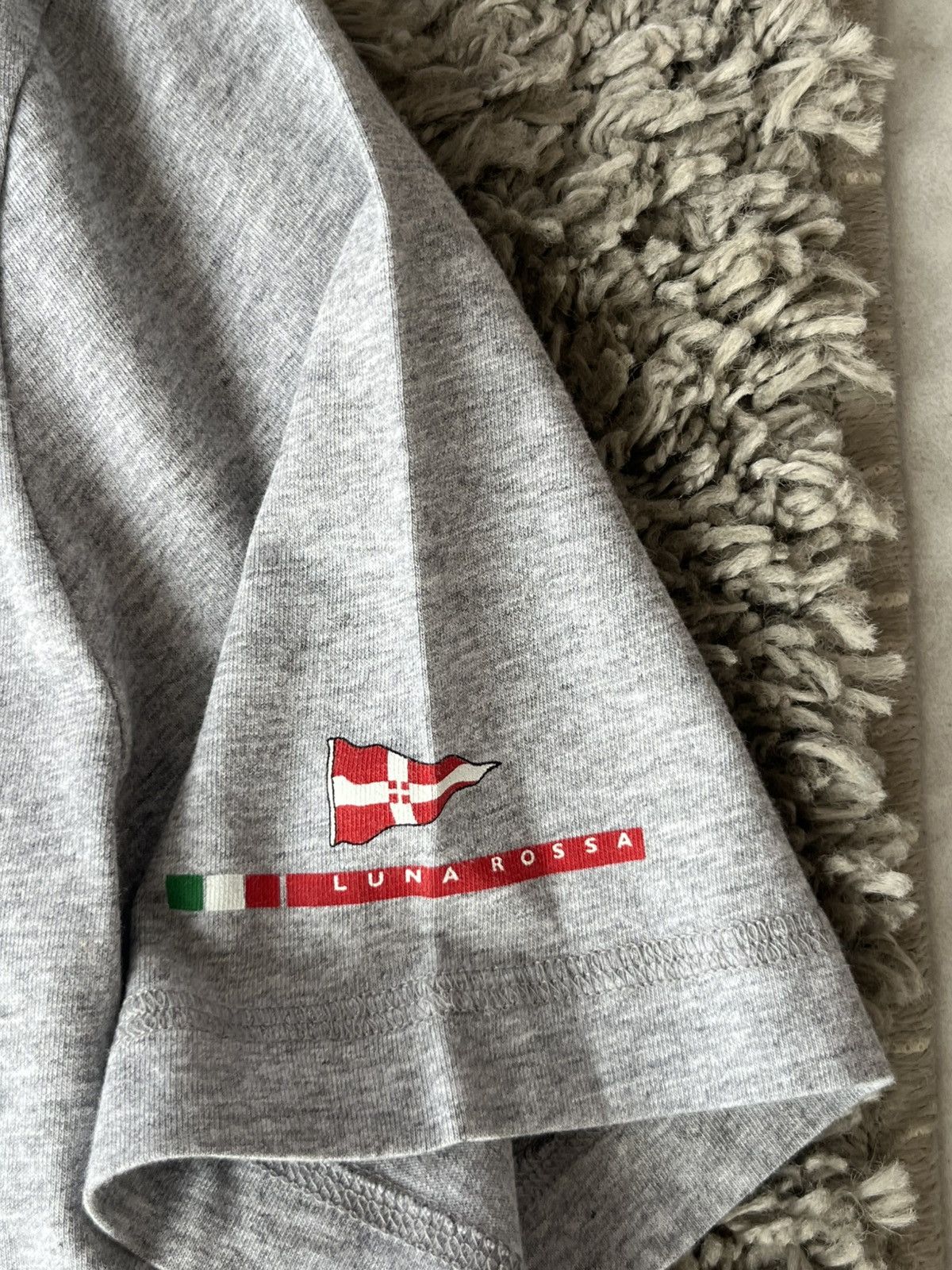Prada Vintage Luxury Prada Tee Luna Rossa Size US XXL / EU 58 / 5 - 4 Thumbnail