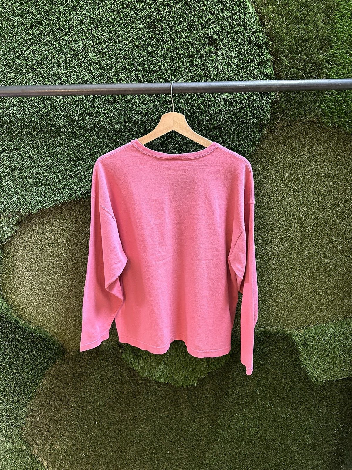 Vintage Vintage Cherokee Pink Tonal Spellout Long Sleeve T-shirt Size XL / US 12-14 / IT 48-50 - 2 Thumbnail