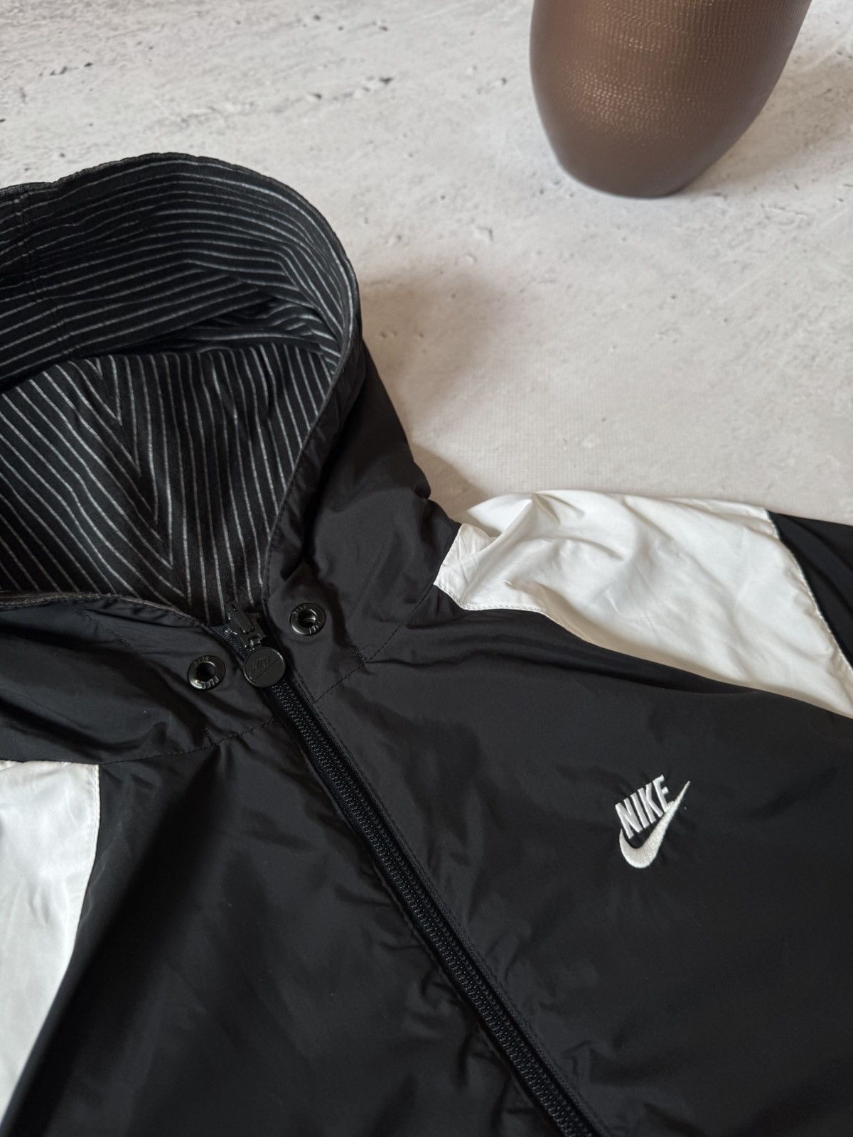 Nike × Vintage NIKE VINTAGE BASIC LOGO OVERSIZE BAGGY LIGHT JACKET Size US L / EU 52-54 / 3 - 5 Thumbnail
