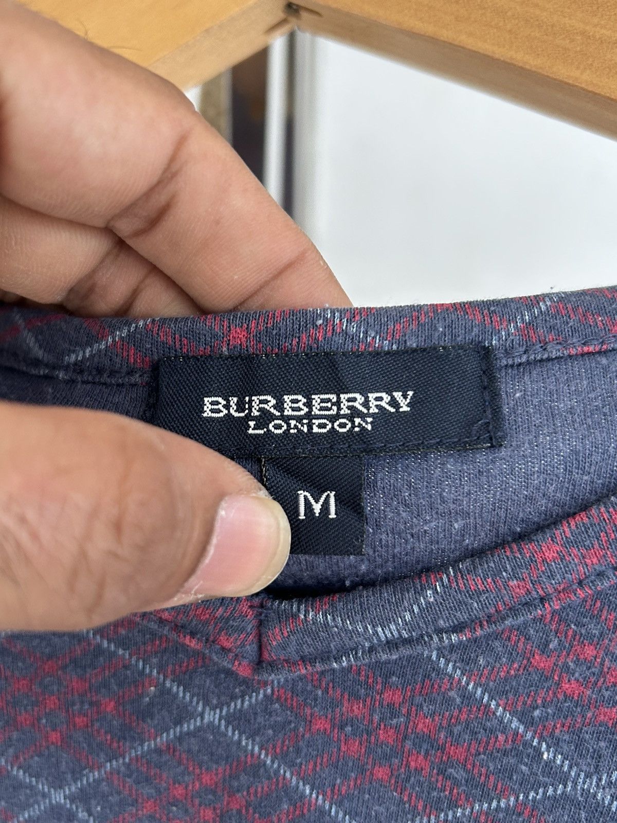 Burberry Burberry Long Sleeve Tee Size M / US 6-8 / IT 42-44 - 4 Thumbnail