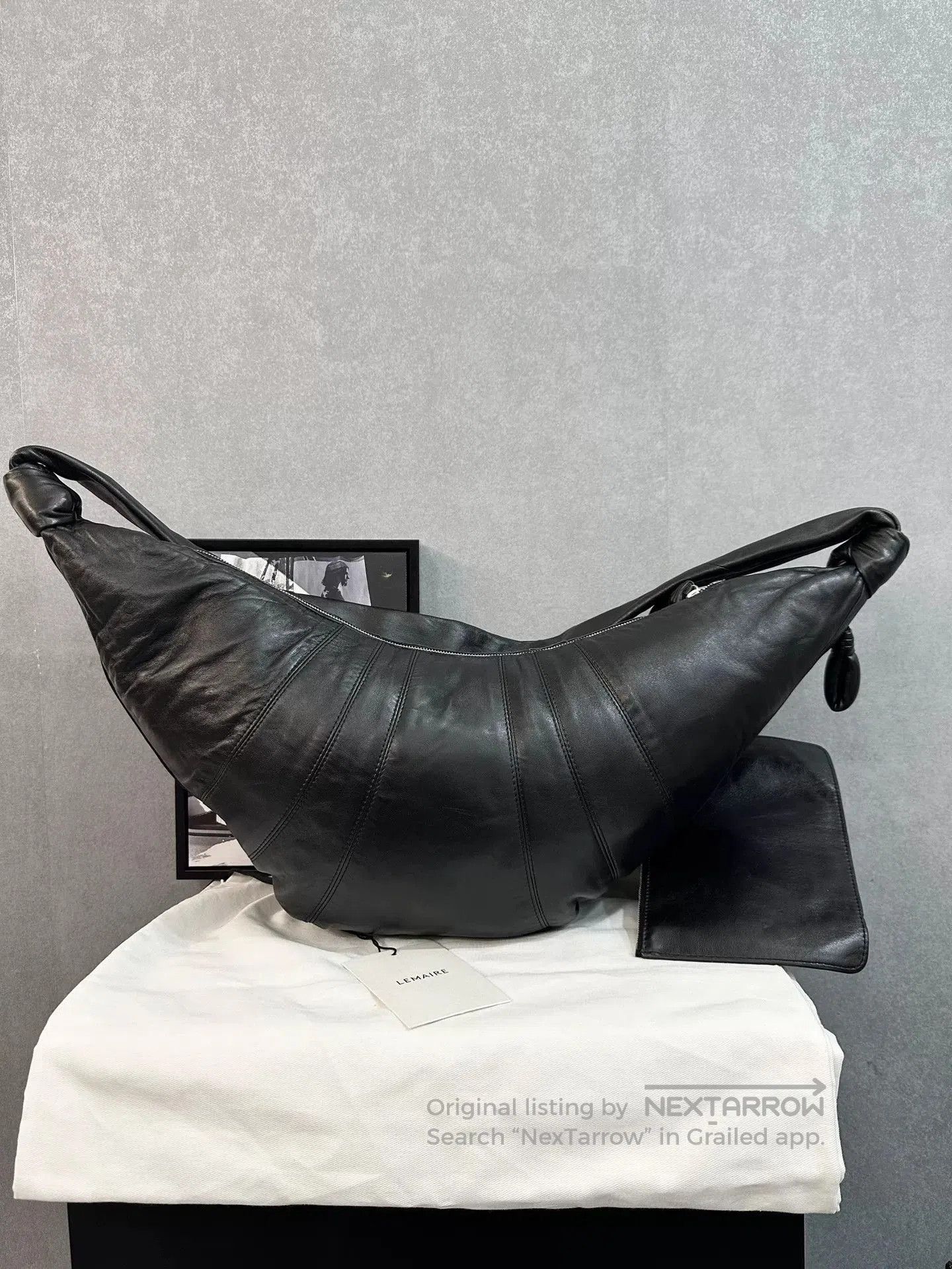Lemaire Lemaire Large Black Sheepskin Croissant Bag. Size ONE SIZE - 1 Thumbnail