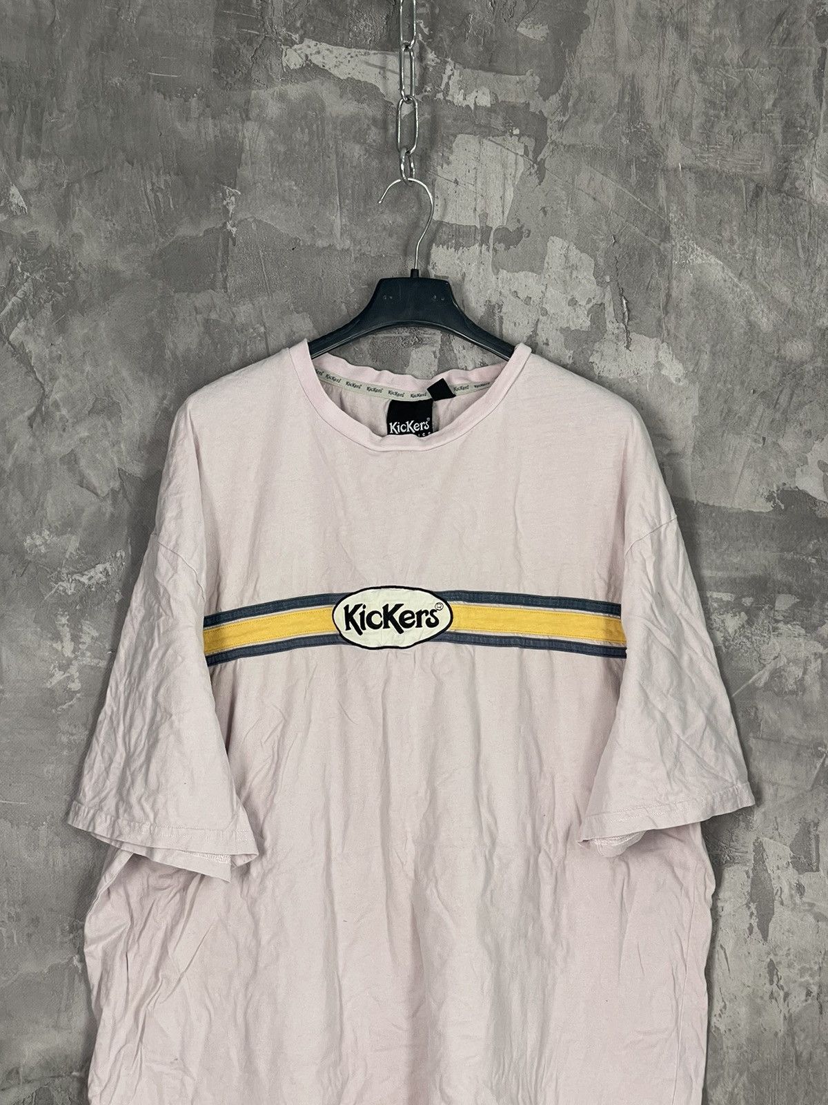 Kickers × Vintage Vintage Kickers Embroidered Logo 90s Style Hype T shirt Size US XL / EU 56 / 4 - 2 Thumbnail