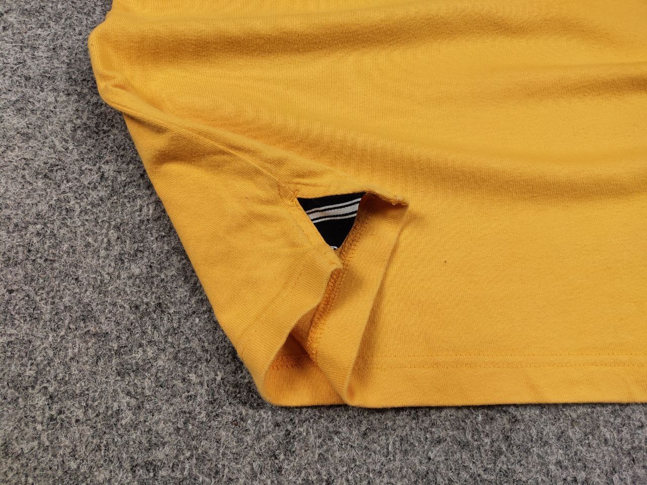 Tommy Hilfiger Vintage Tommy Hilfiger embroidered Yellow Rugby Long Sleeve Size US S / EU 44-46 / 1 - 16 Thumbnail
