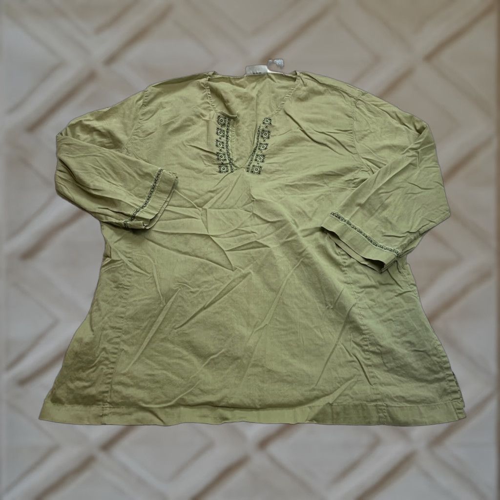 Vintage White Stag Shirt Womens XL 16/18 Cotton Split Neck Green Soft Top Long Sleeve Womens Size XL / US 12-14 / IT 48-50 - 1 Thumbnail