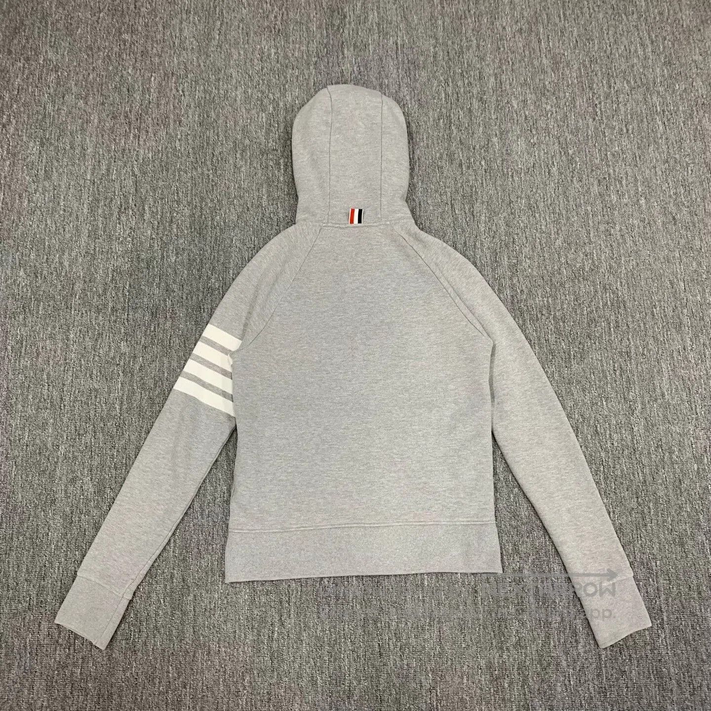 Thom Browne thom browne gray stripe zip. Size US M / EU 48-50 / 2 - 2 Thumbnail