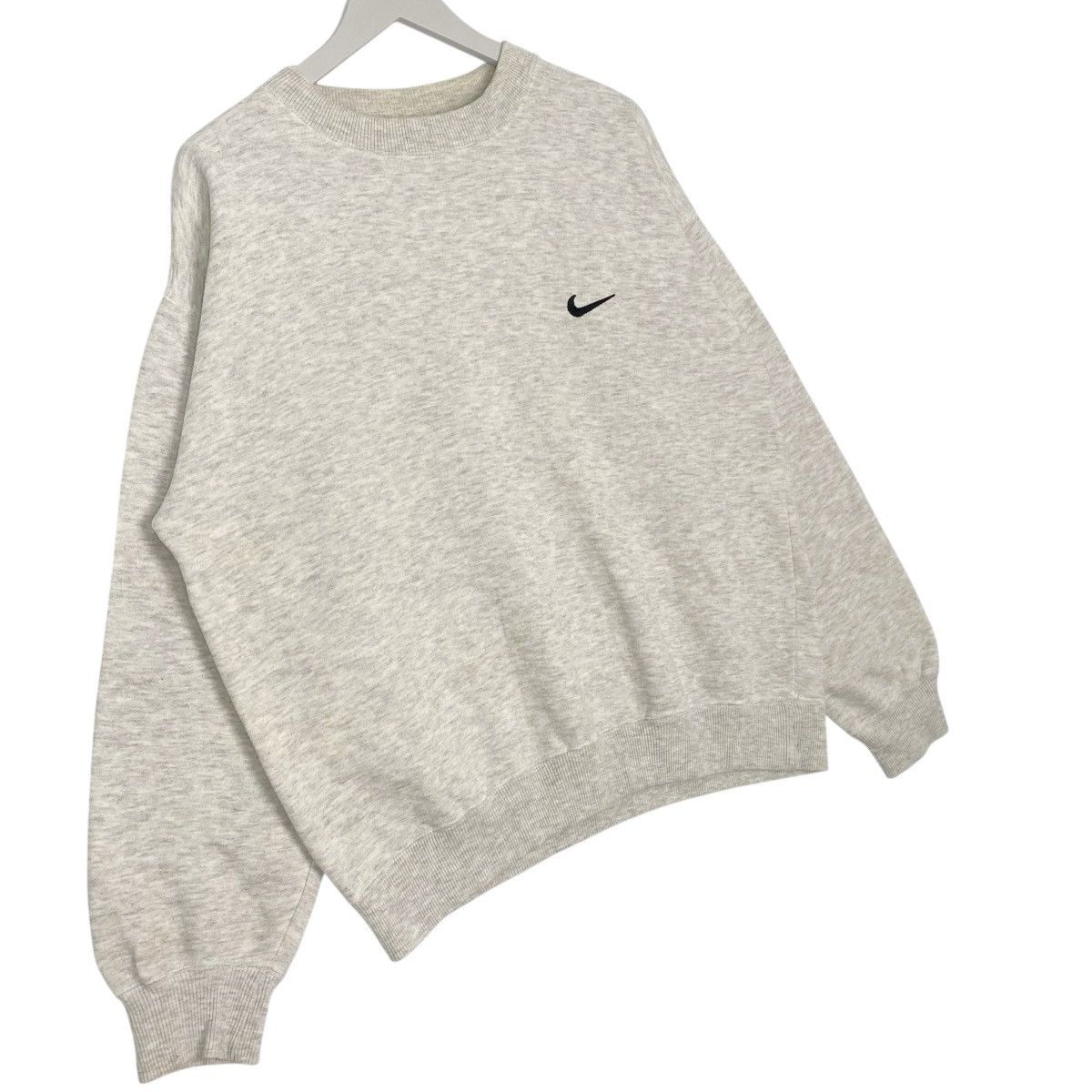 Other Vintage Nike Sportswear Sweatshirt Crewneck Gray Size M Size US M / EU 48-50 / 2 - 3 Thumbnail