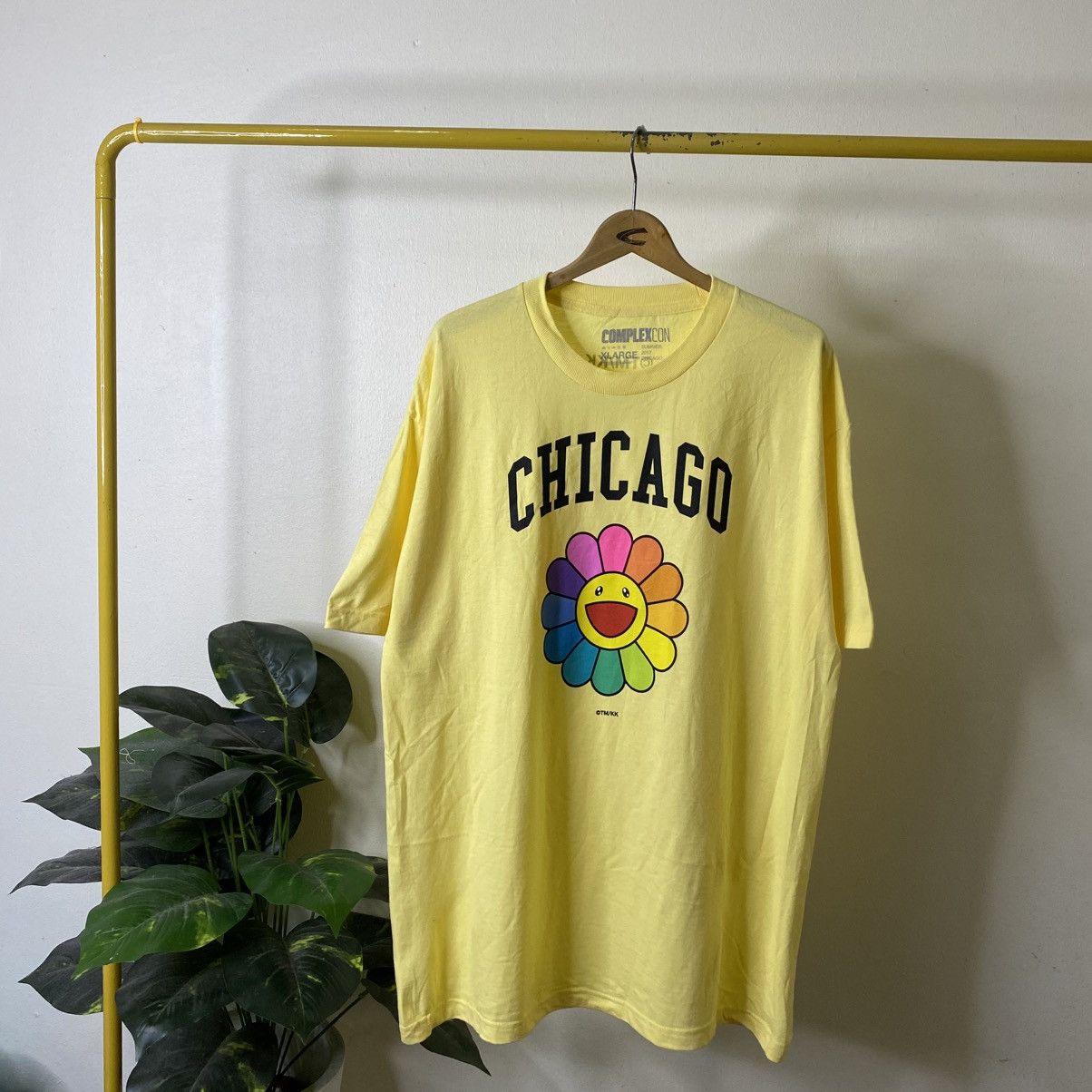 Takashi Murakami Takashi Murakami ComplexCon Chi Flower Yellow T-shirt Size US XL / EU 56 / 4 - 1 Thumbnail