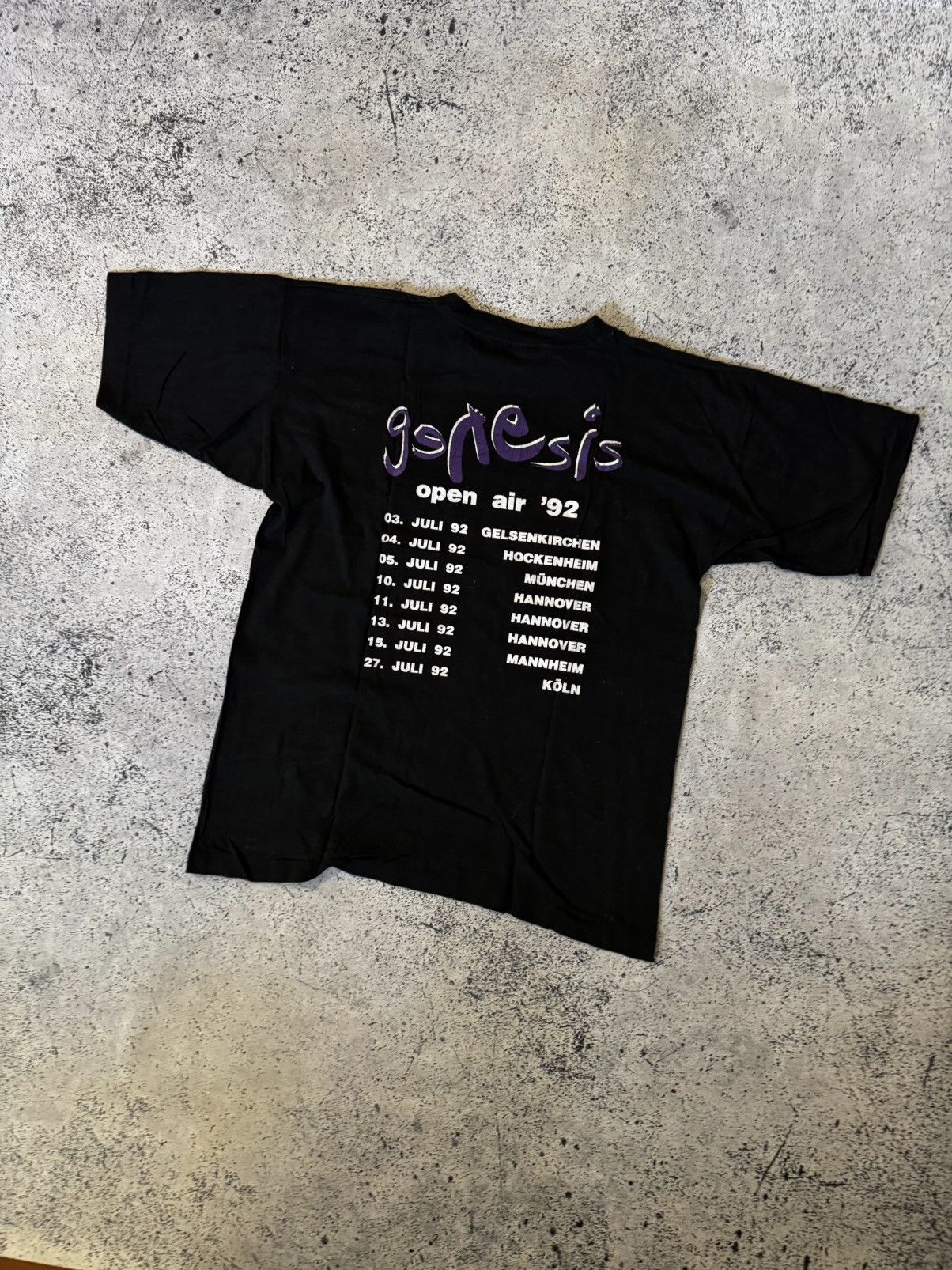 Other Band Tees * Vintage Vintage 90s band Genesis T-shirt SIZE XL Size US XL / EU 56 / 4 - 7 Thumbnail
