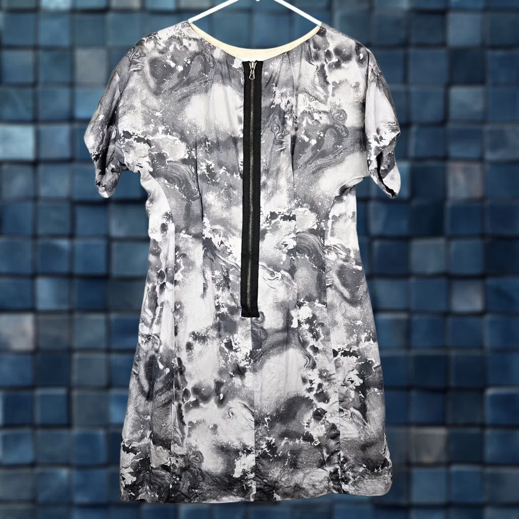 Rag & Bone rag & bone Gray Tie-Dye Print Silk Blend Short Sleeve Dress Sz 6 Back Zipper Dress Size 28" / US 6 / IT 42 - 1 Thumbnail