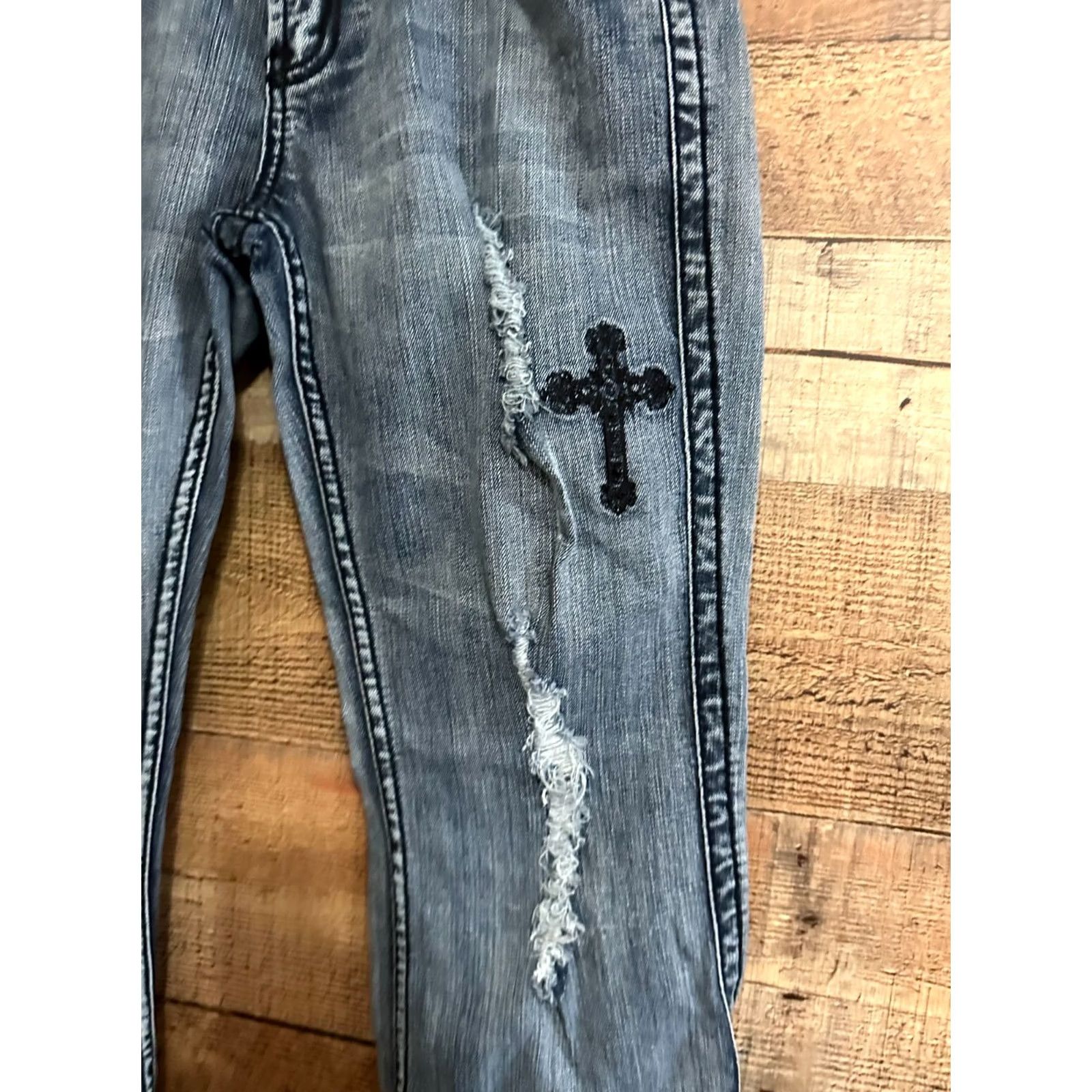 Vintage VINTAGE Cowgirl Tuff Victory Block Distressed Crosses Blue Jeans Women 28x29actual Size ONE SIZE - 2 Thumbnail