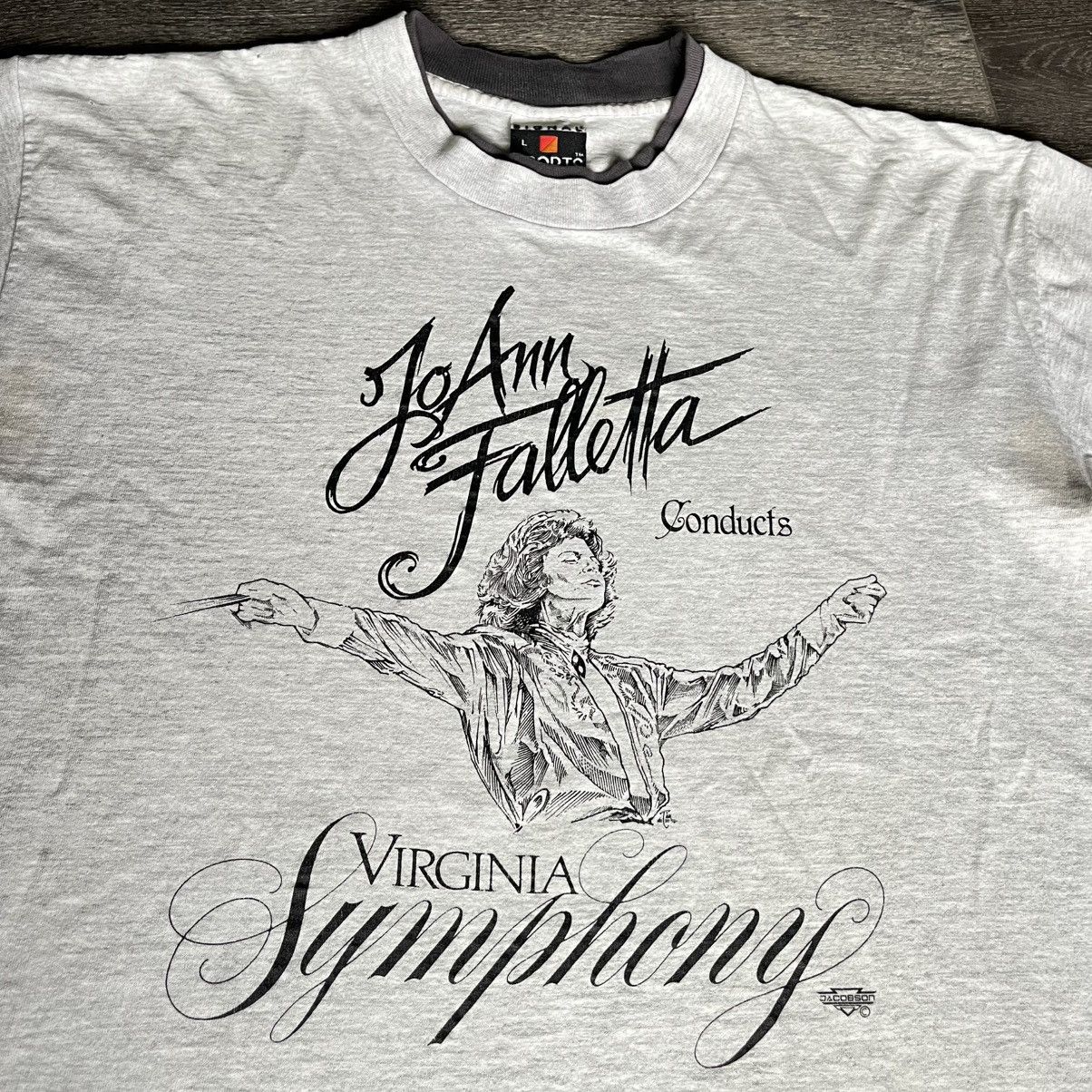 Vintage Vintage 90s JoAnn Falletta Classical Conductor Logo T Shirt Size US S / EU 44-46 / 1 - 2 Thumbnail