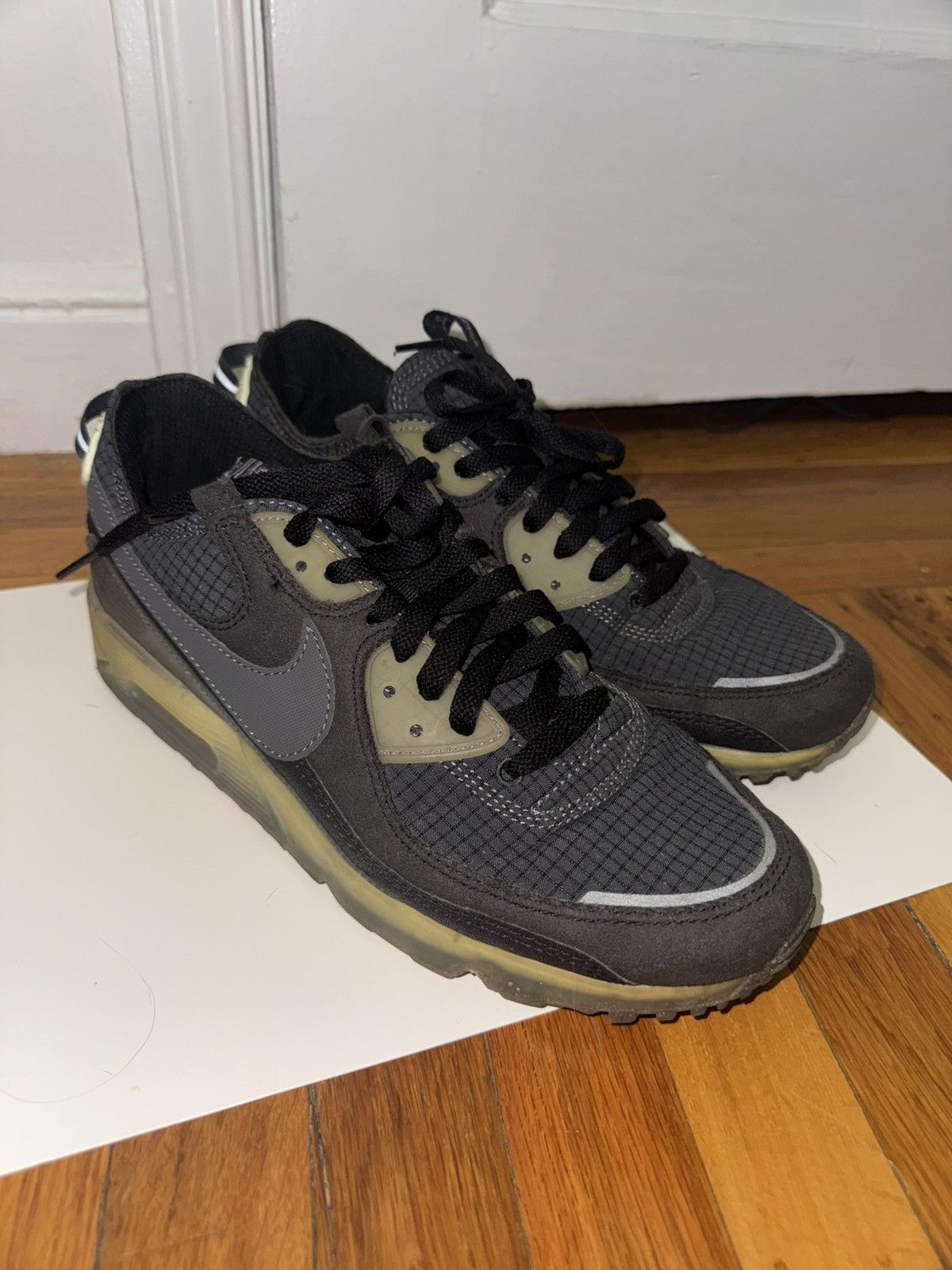Nike Nike Air Max 90 Terrascape in black lime ice Size US 10.5 / EU 43-44 - 2 Thumbnail