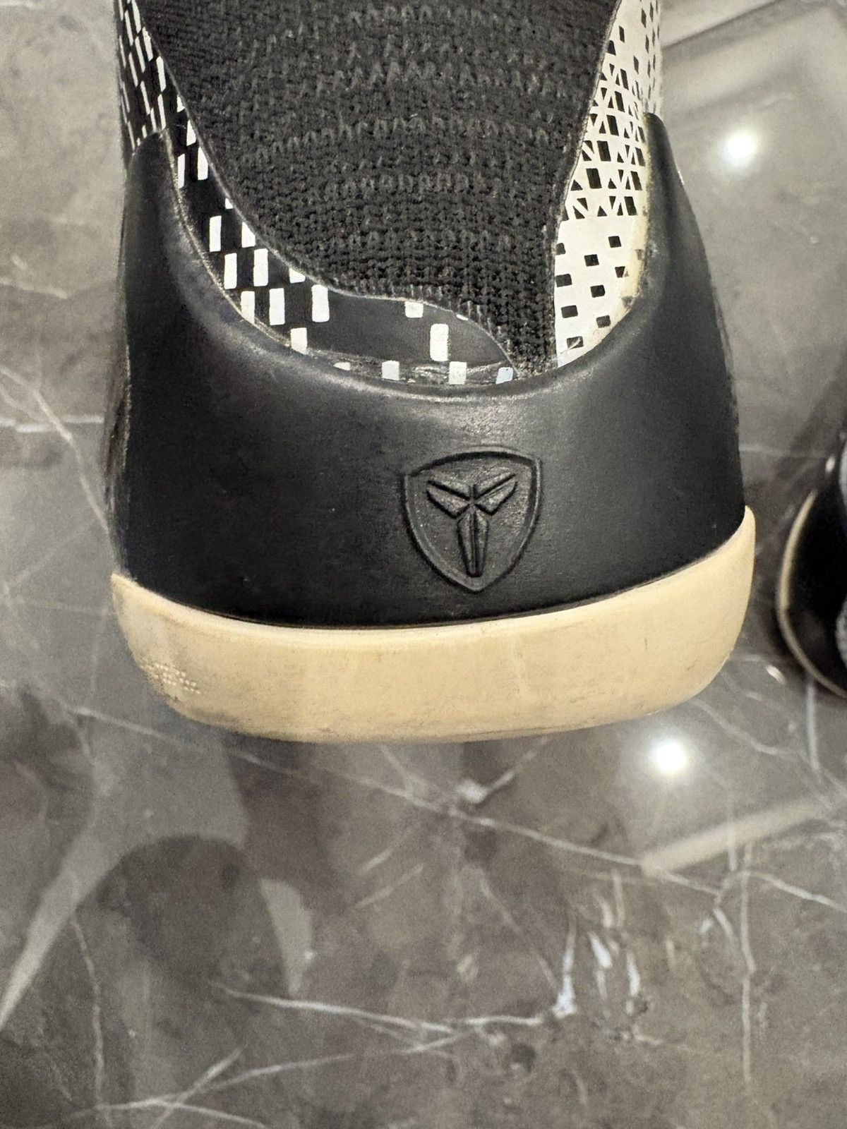 Nike Nike Kobe 9 Elite Black History Month BHM Men’s Sz 9.5 Size US 9.5 / EU 42-43 - 6 Thumbnail