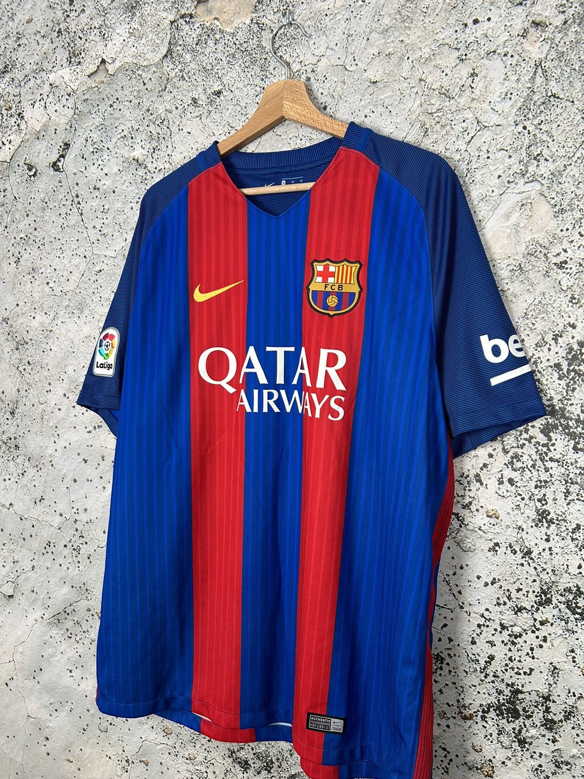 Nike FC Barcelona Messi #10 Soccer Jersey Nike Football Rare Size US XL / EU 56 / 4 - 3 Thumbnail