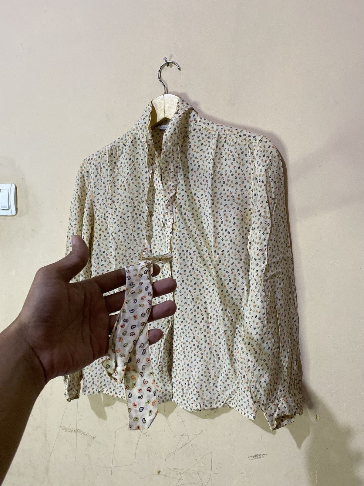 Dior Vintage Christian Dior Silk Blouse Size S / US 4 / IT 40 - 2 Thumbnail