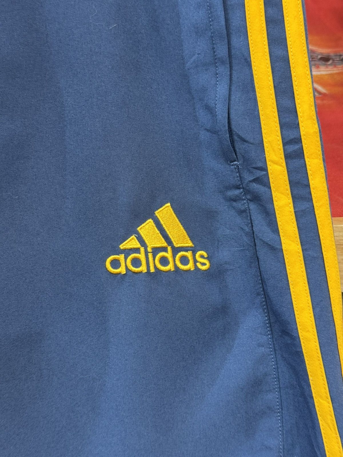 Adidas Vintage Spain 🇪🇸 2005-06 Adidas Track Pants Size US 34 / EU 50 - 4 Thumbnail