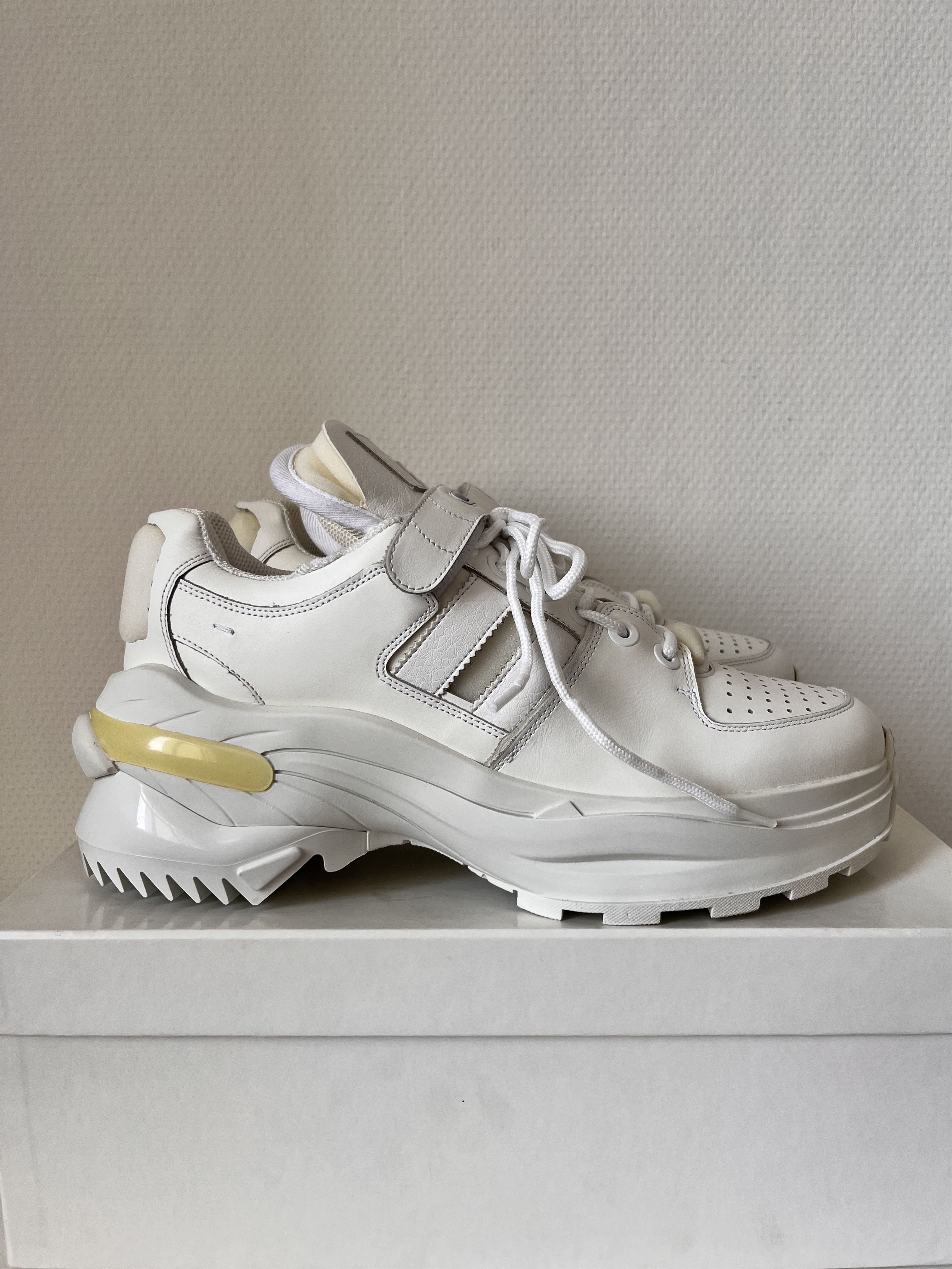 Maison Margiela Retro Fit Sneakers Size US 11 / EU 44 - 1 Thumbnail