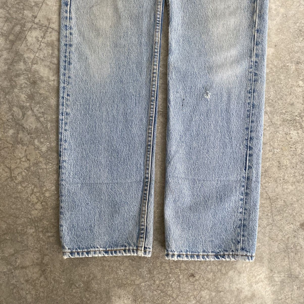 Levi's Size 29x32.5 Vintage 1993 Levis 501 Light Blue Denim Jeans Size US 29 - 8 Thumbnail