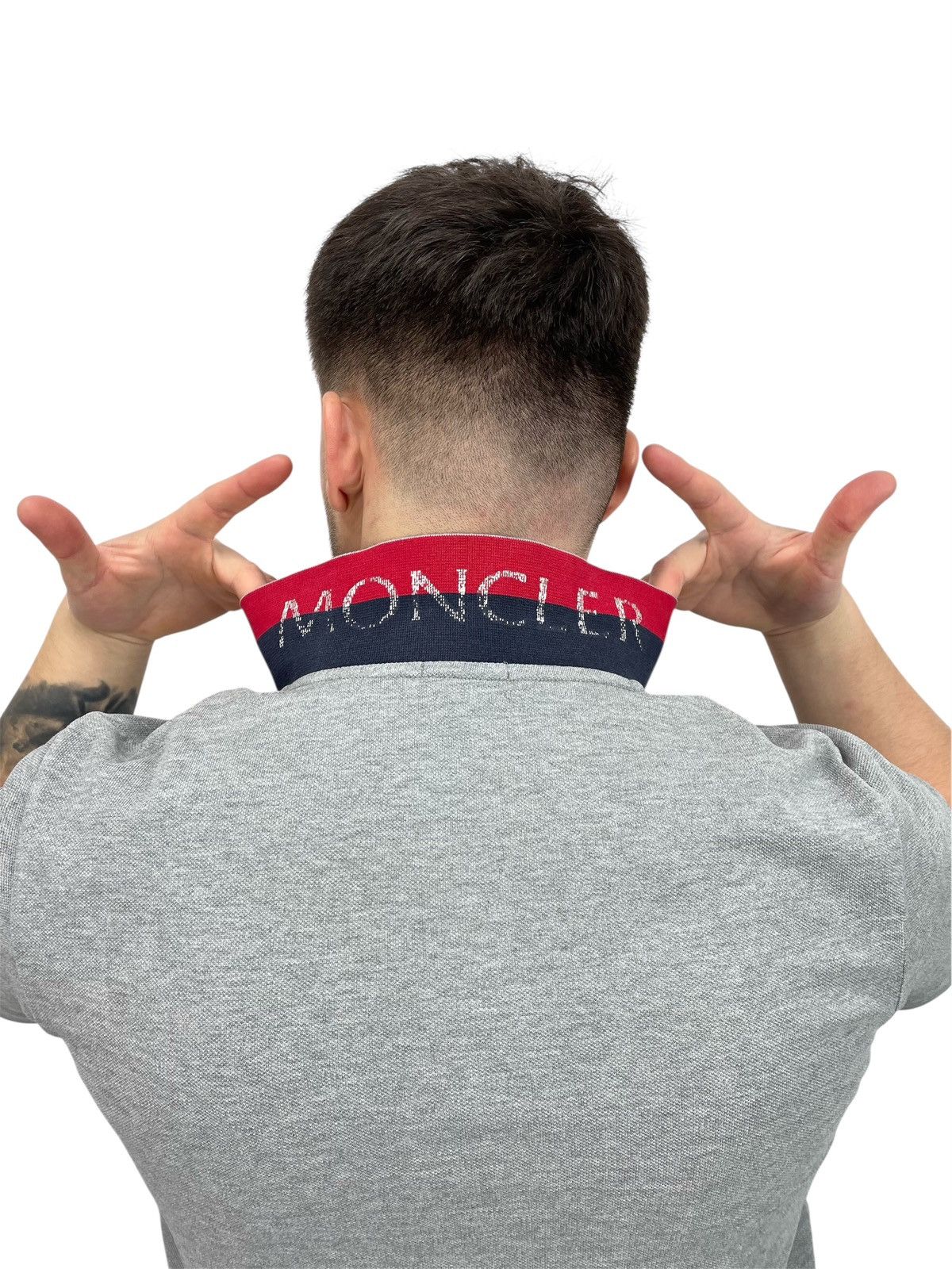 Moncler Moncler Maglia Polo Manica Corta Grey Logo T-Shirt – Size M Size US M / EU 48-50 / 2 - 6 Thumbnail