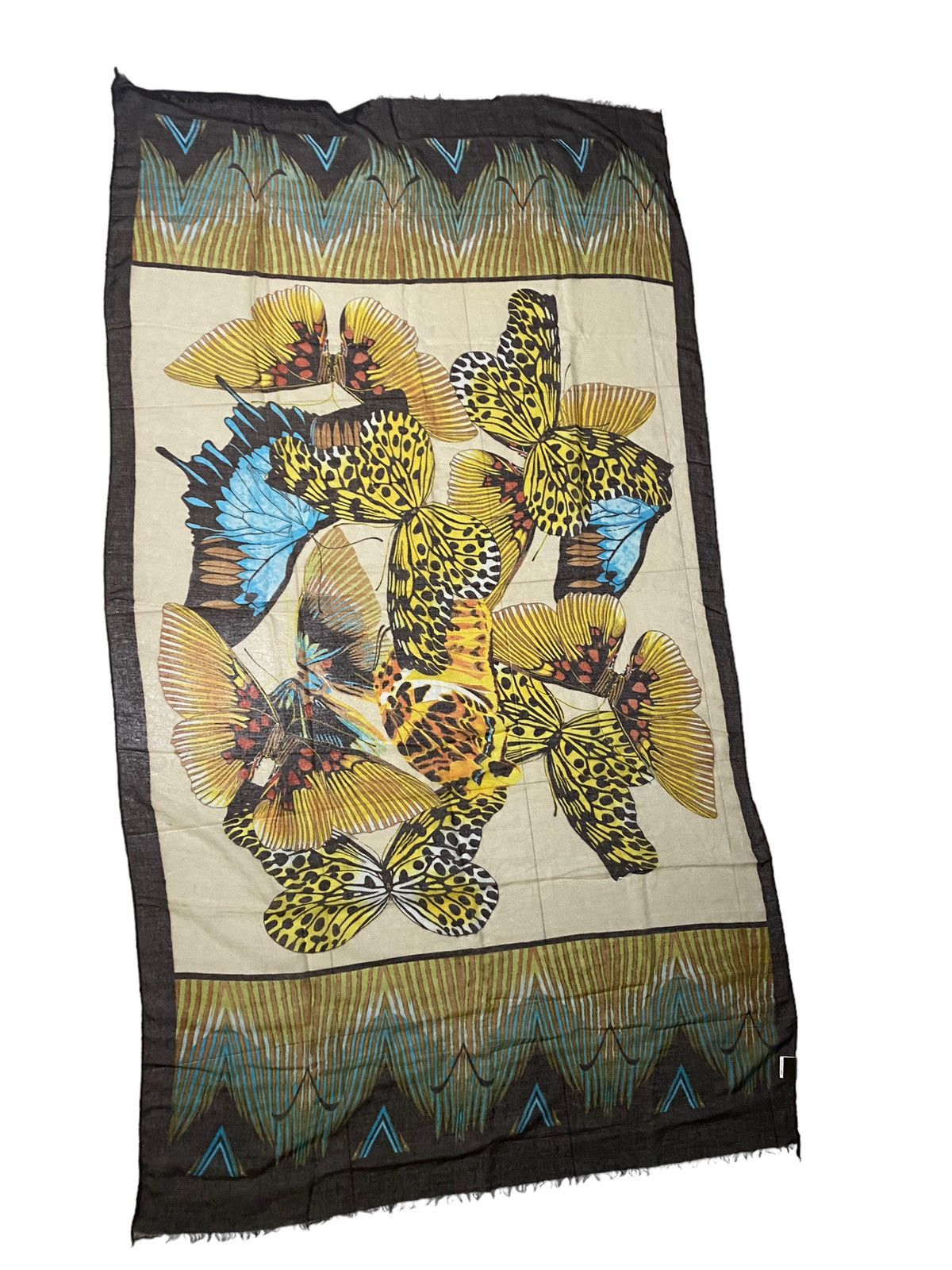 GOA 2000's G.O.A Ethnic Gradient Butterfly Scarf Size ONE SIZE - 2 Thumbnail