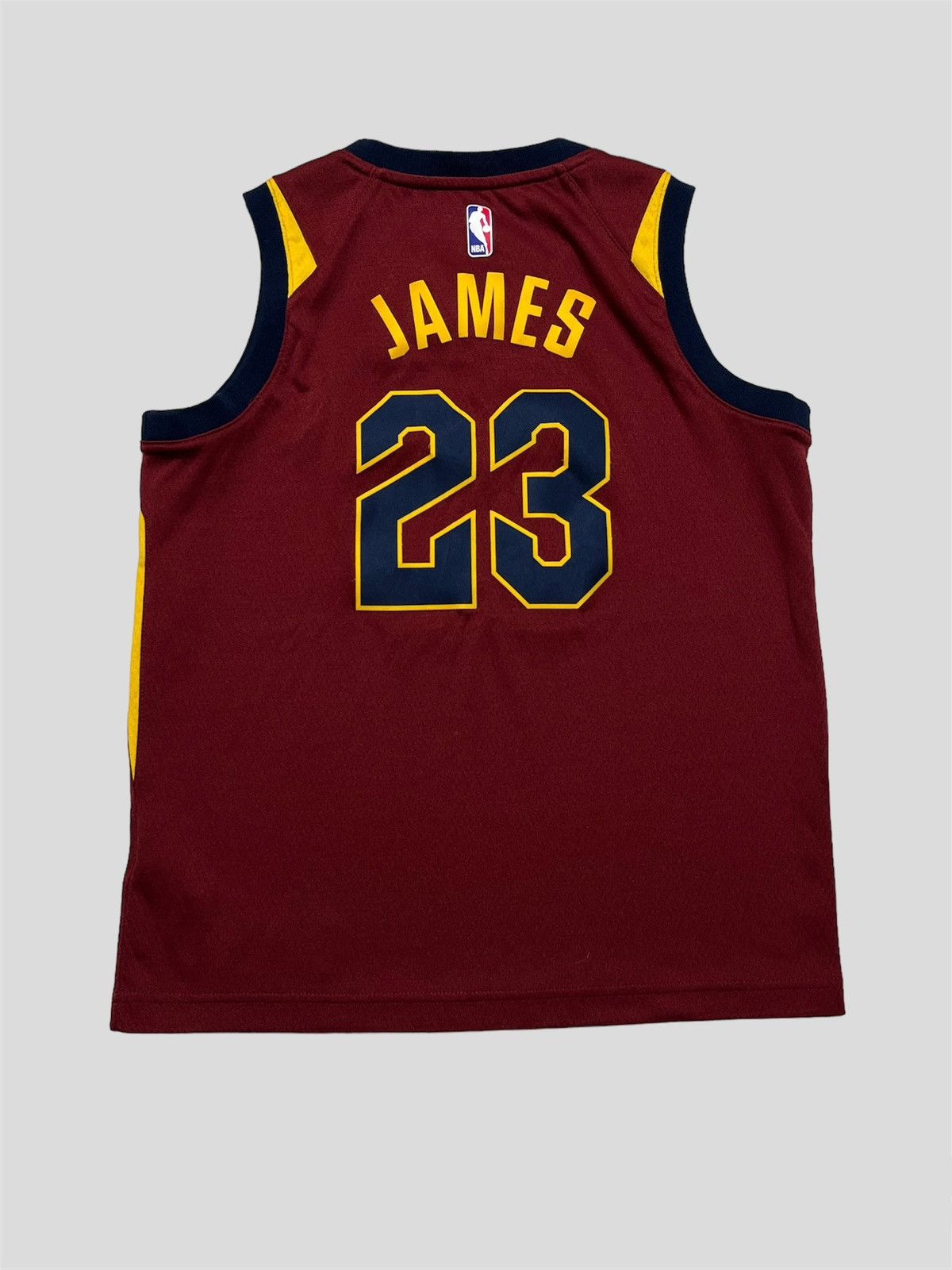 Nike Vintage Nike James NBA Jersey Size US S / EU 44-46 / 1 - 1 Thumbnail