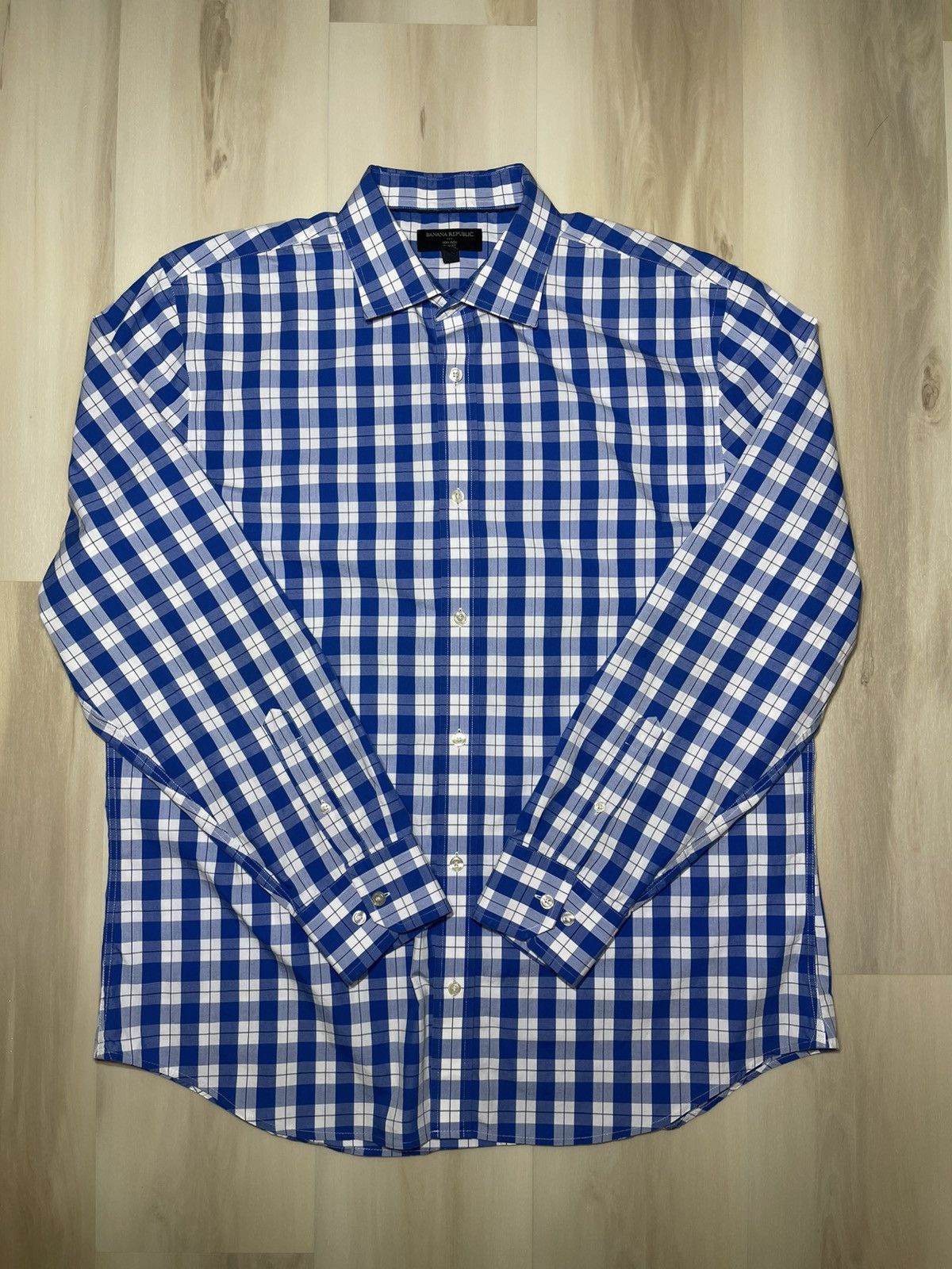 Banana Republic Banana Republic Shirt Adult Sz XL 17-17.5 35-36” Mens Size US XL / EU 56 / 4 - 1 Thumbnail