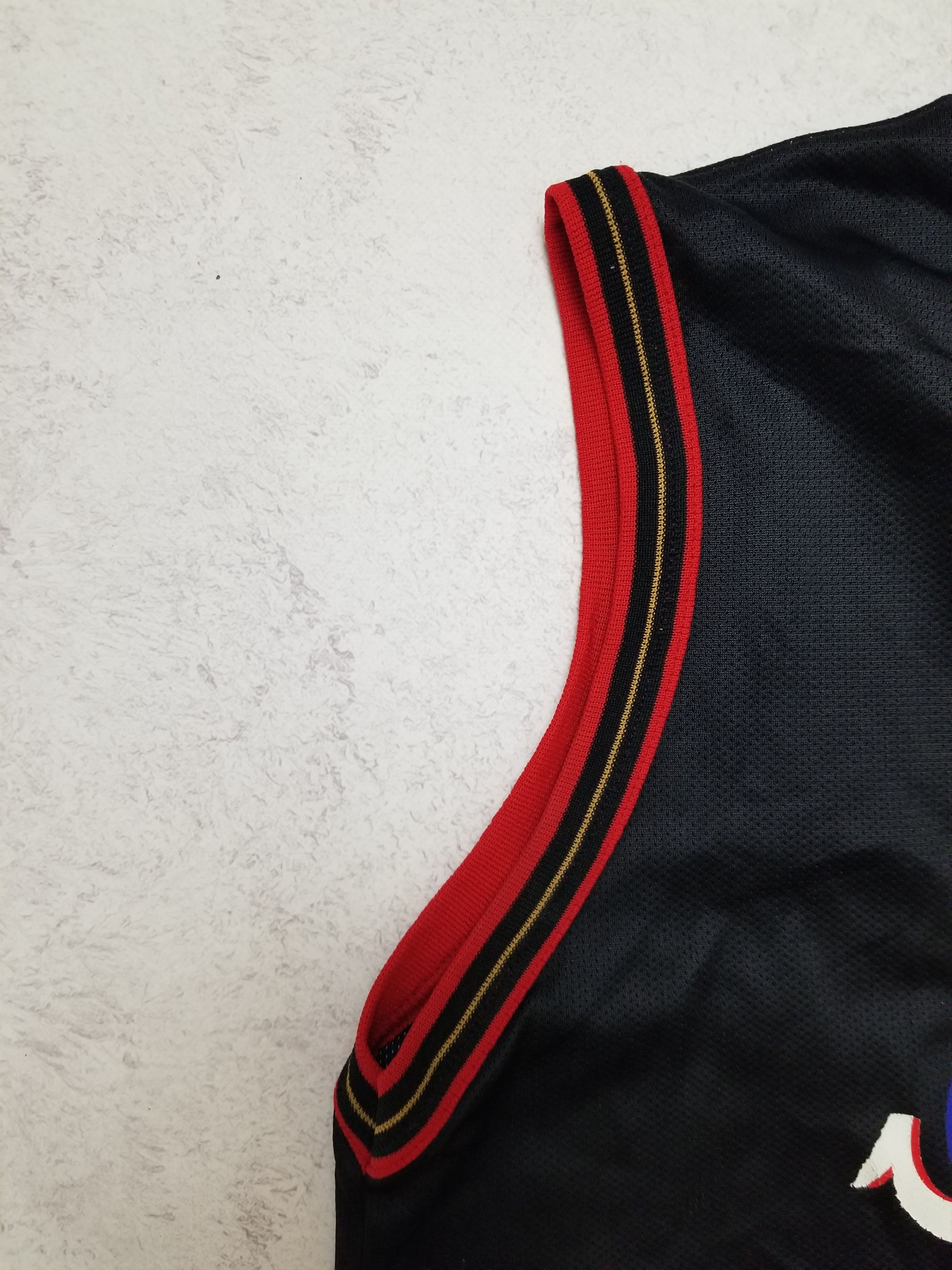 Champion Vintage NBA Philadelphia 76ers Allen Iverson Jersey Size 40 Size US L / EU 52-54 / 3 - 15 Thumbnail