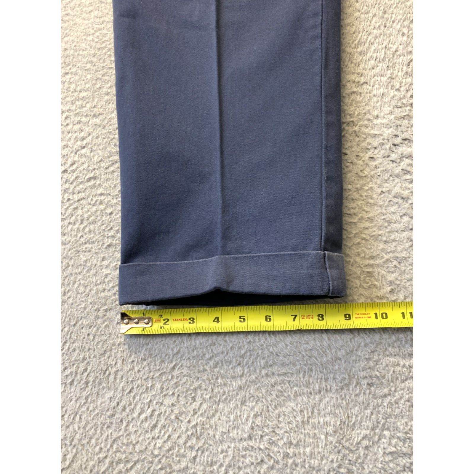 Tommy Hilfiger Tommy Hilfiger Pants Mens 33x32 Chino Straight Leg Flat Front Navy navy faded Blue Casual Mens Slim Fit Button Zipper Pockets Cotton Size US 33 - 5 Thumbnail