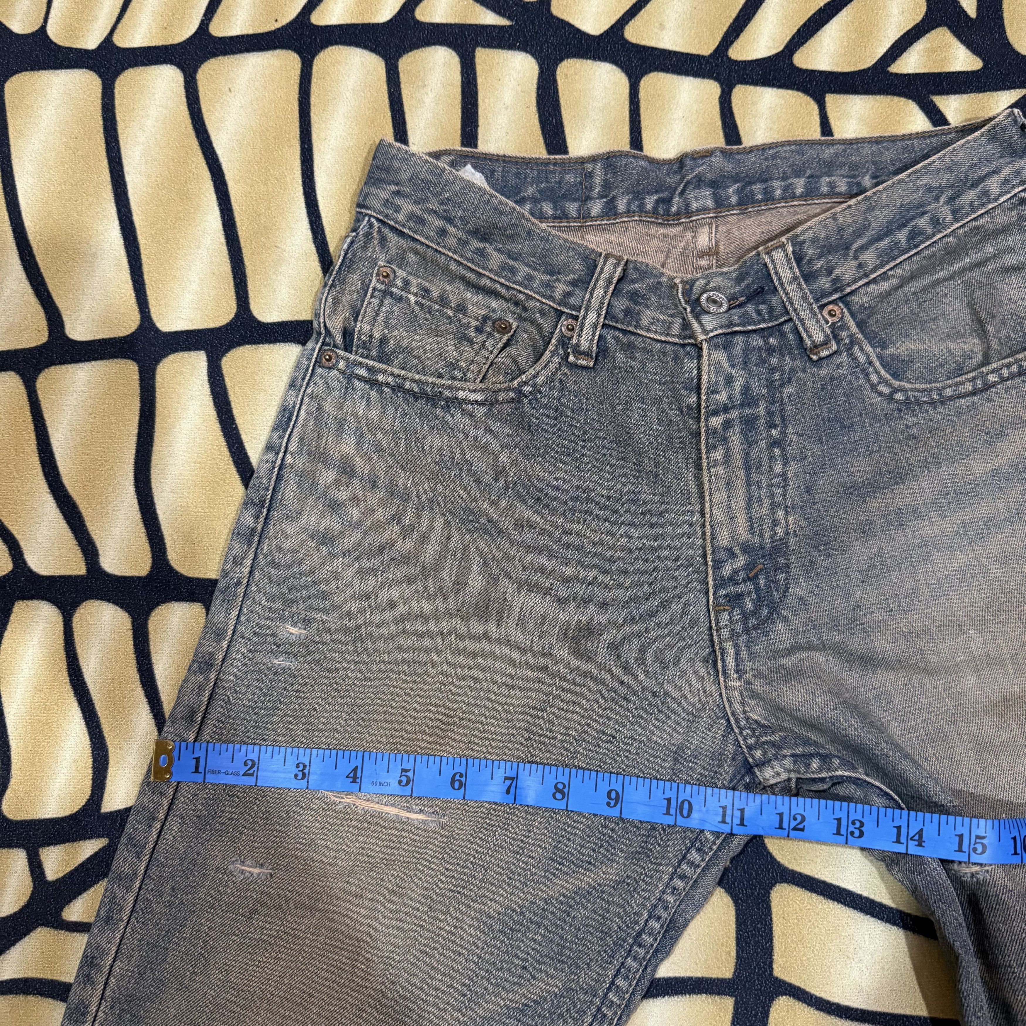 Levi's Vintage Clothing VINTAGE LEVI'S RUSTY FADED DISTRESSED DENIM JEAN PANTS Size US 29 - 16 Thumbnail