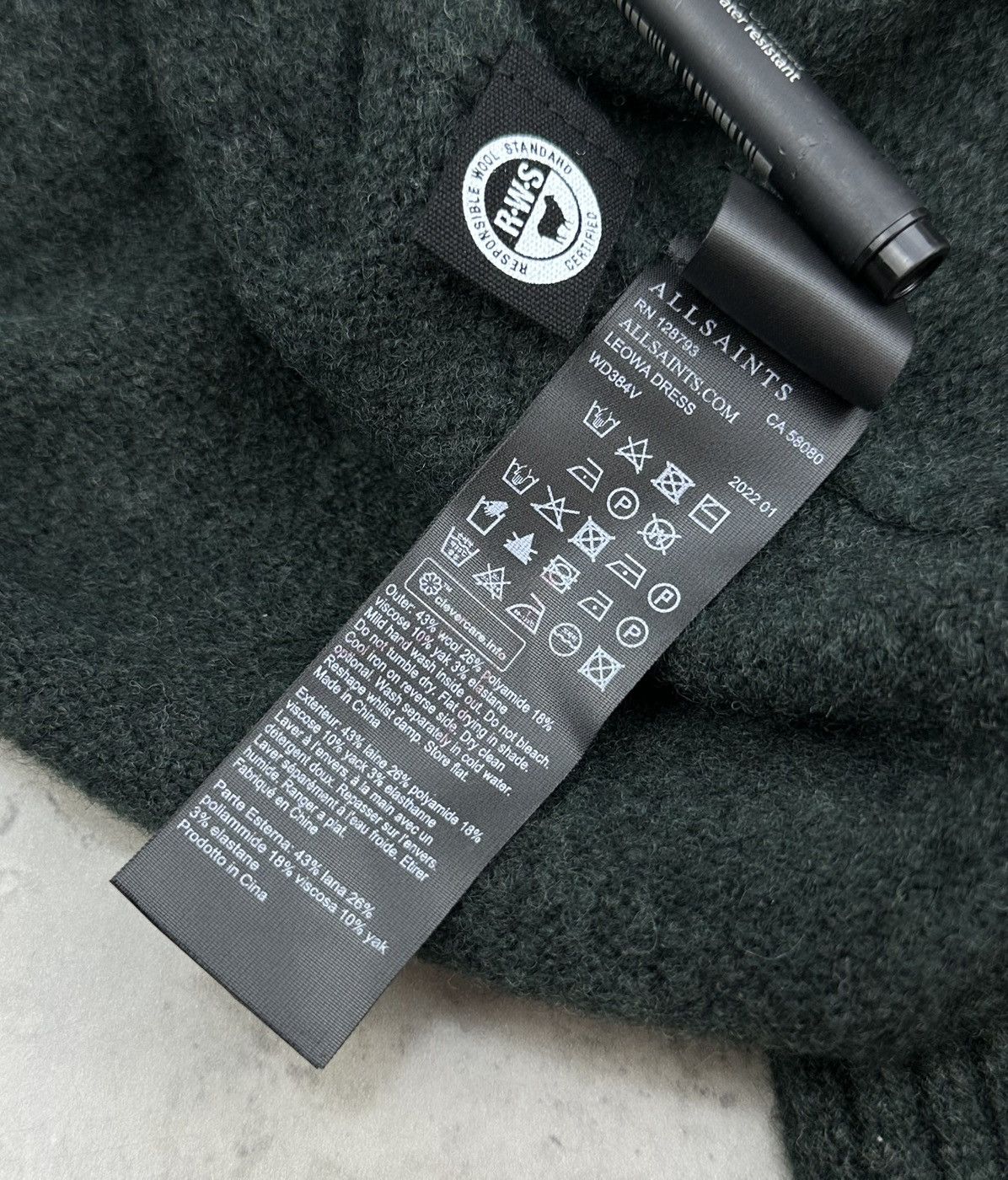 Allsaints AllSaints LEOWA Wool Yak Knit SWEATER Oversized Dress Size L Size US L / EU 52-54 / 3 - 8 Thumbnail