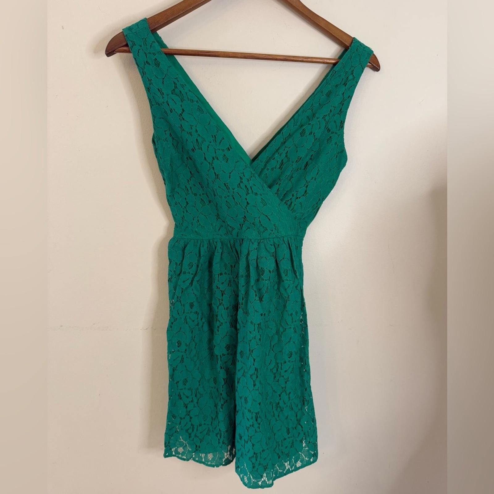 Other Aqua kelly green floral lace sleeveless mini dress Size XS Size XS / US 0-2 / IT 36-38 - 2 Thumbnail