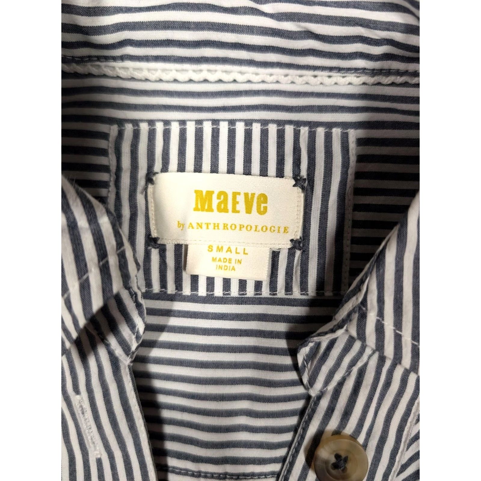 Vintage Maeve Anthropologie Shirt Womens Small Blue White Striped Button-Up Cotton Shirt Women Small Blue White Striped Button-Up Cotton Size S / US 4 / IT 40 - 5 Thumbnail