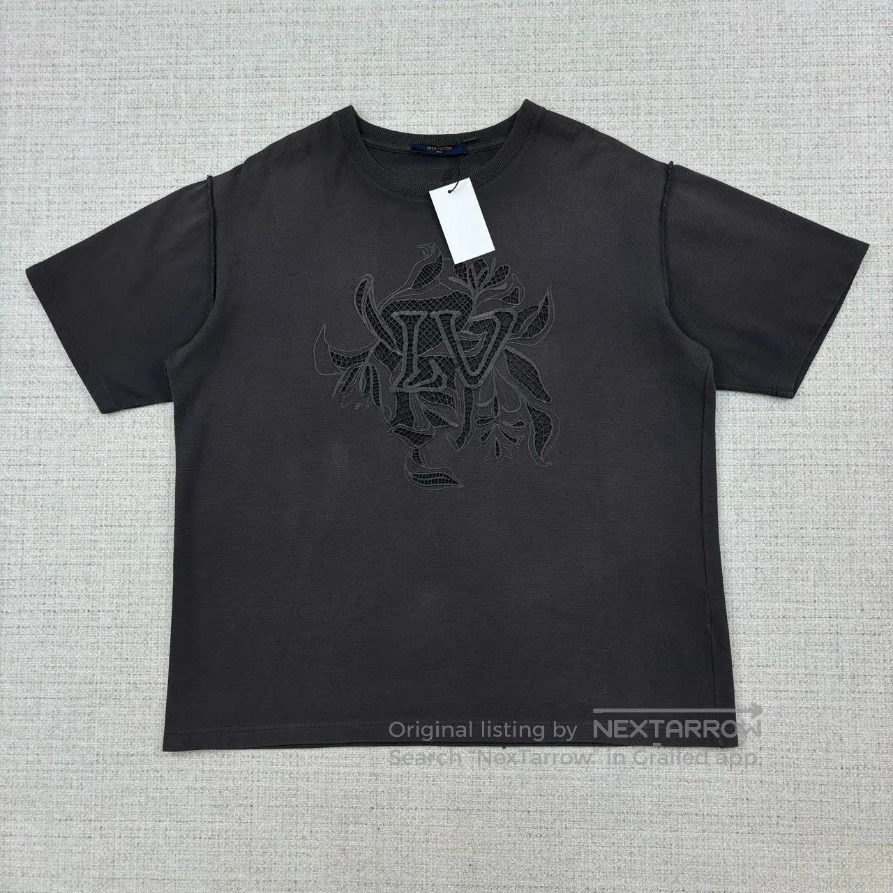 Louis Vuitton Louis Vuitton Floral Cutout Short Sleeve Tee. Size US XXL / EU 58 / 5 - 1 Thumbnail