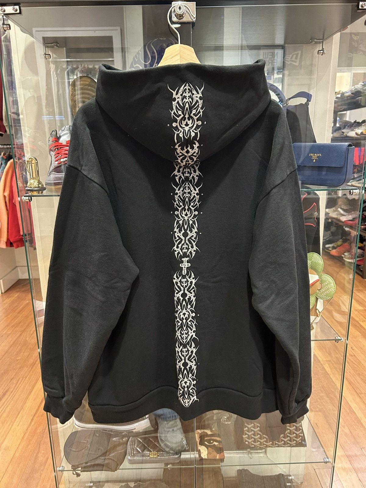 Travis Scott Teavis Scott Studded Pullover Hoodie Size US XL / EU 56 / 4 - 2 Thumbnail