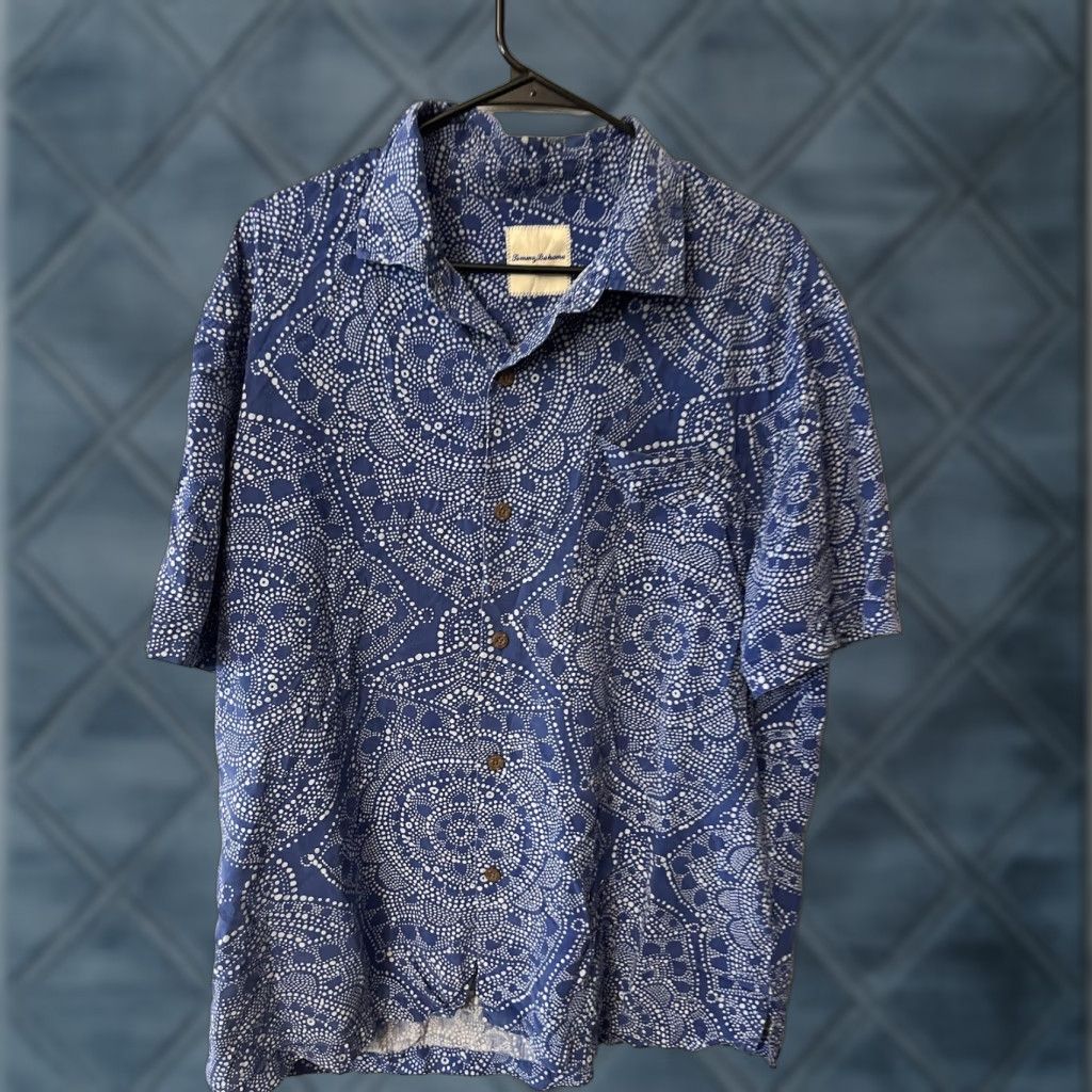 Tommy Bahama VINTAGE Tommy Bahama Geometric Floral Long Sleeve Shirt Mens XL Blue/White Shirt Size US XL / EU 56 / 4 - 1 Thumbnail