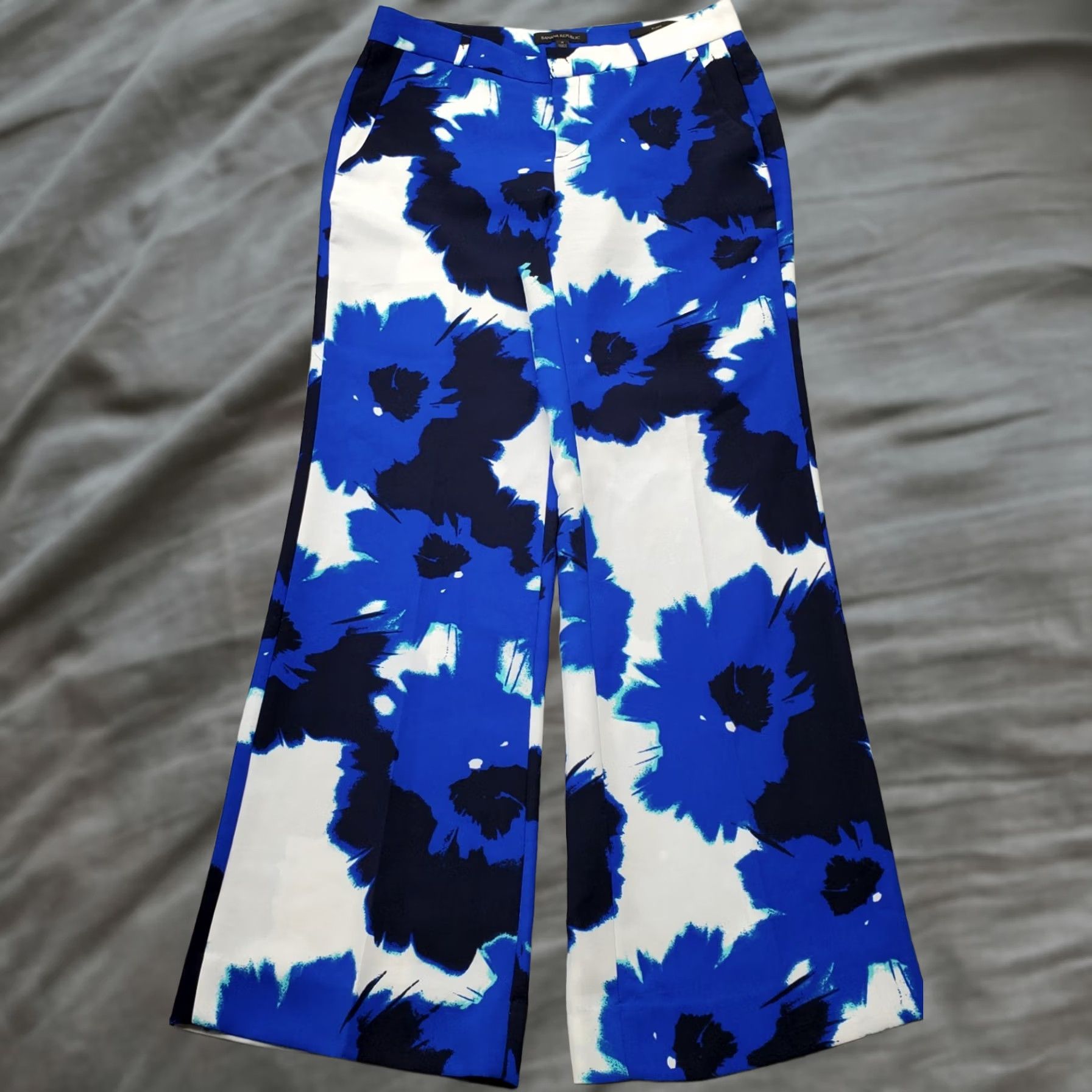 Banana Republic Banana Republic Womens 4 Multi Floral Mid Rise Zip Fly Wide Leg Pants Size 4 32 Inseam 31" Inseam 31" Wide-Leg Floral Pants Size 27" / US 4 / IT 40 - 1 Thumbnail