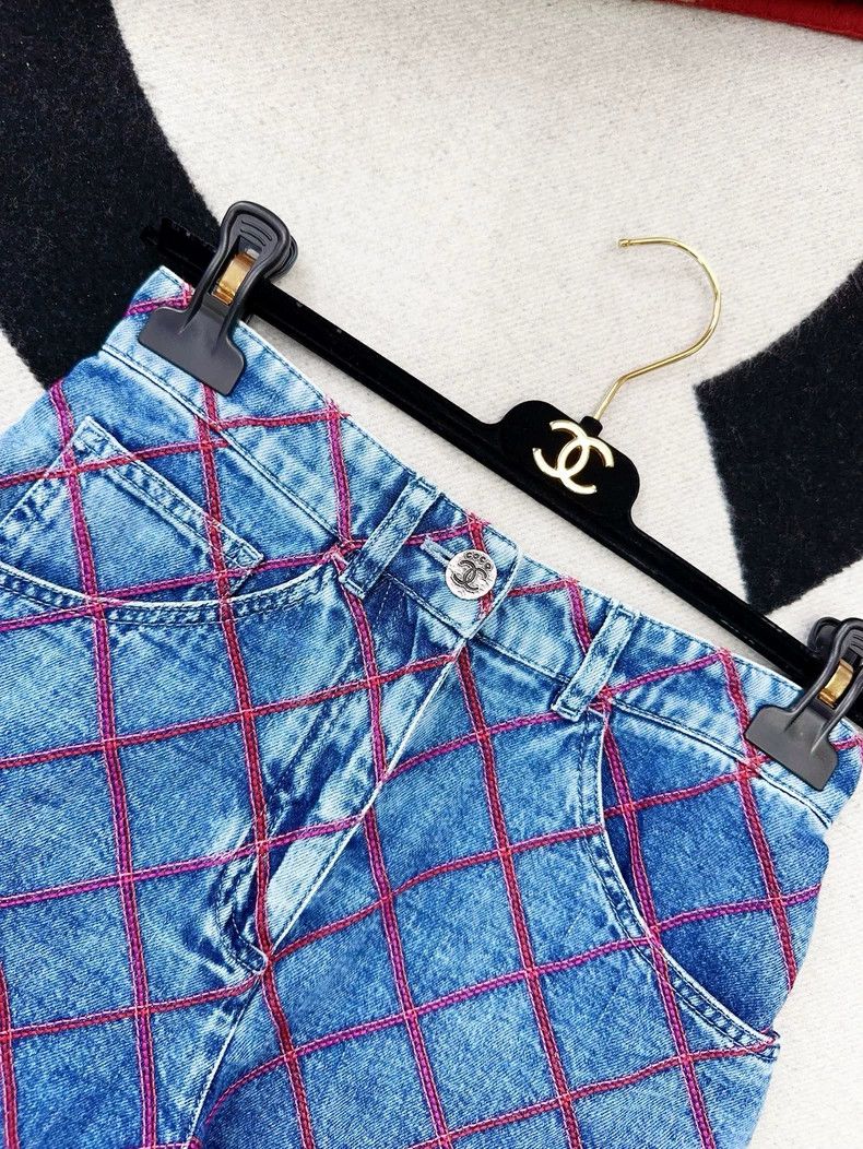 Chanel Chanel Beach Series Blue Diamond Plaid Denim Shorts Size 42" / US 20 - 6 Thumbnail