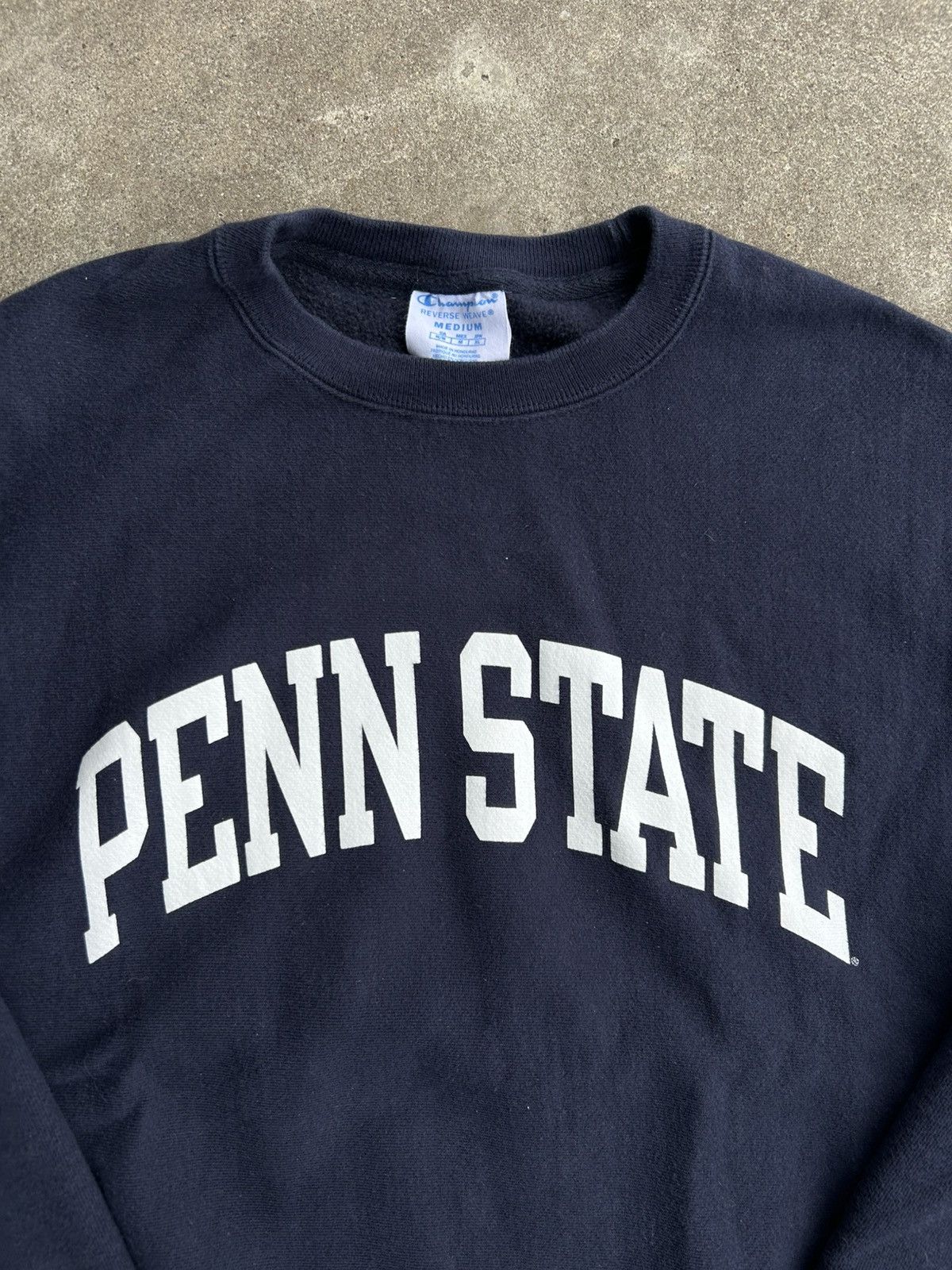 NCAA Vintage Champion Reverse Weave Penn State Crewneck Size US M / EU 48-50 / 2 - 2 Thumbnail