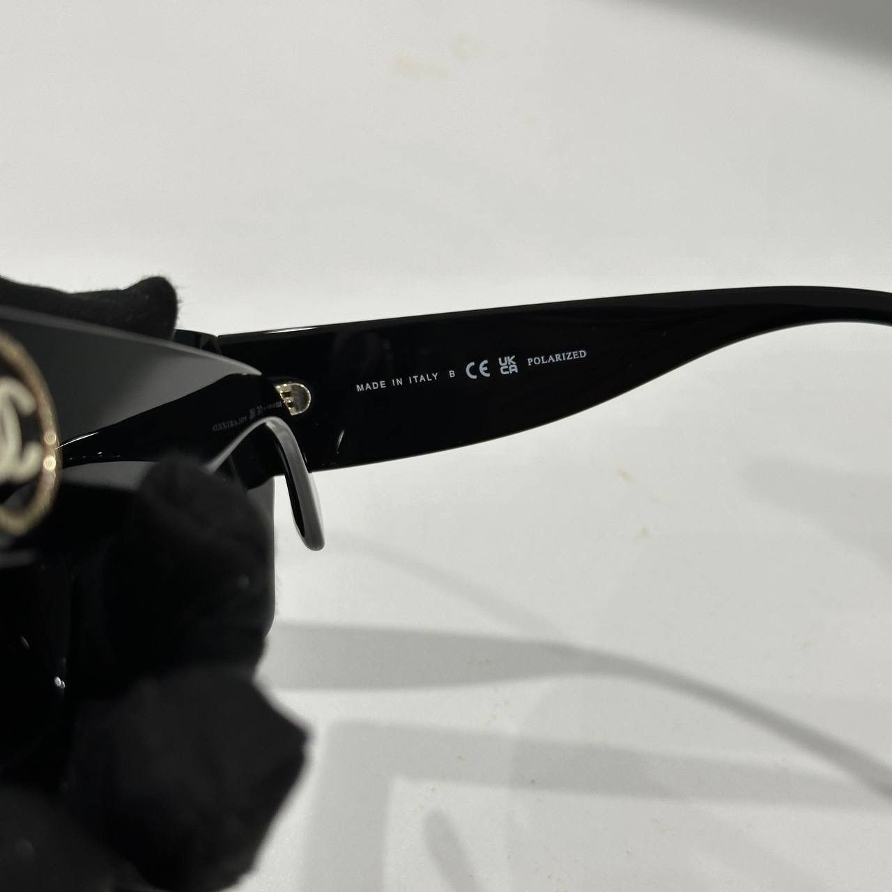 Chanel CHANEL 0CH5506 C622S8 SUNGLASSES Size ONE SIZE - 5 Thumbnail
