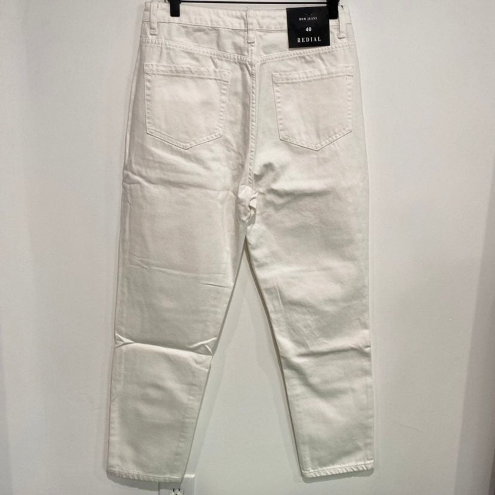 Nasty Gal Nasty Gal Redial Slim High Waisted Mom Jeans White Size 8 L Size 40" / US 18 - 6 Thumbnail