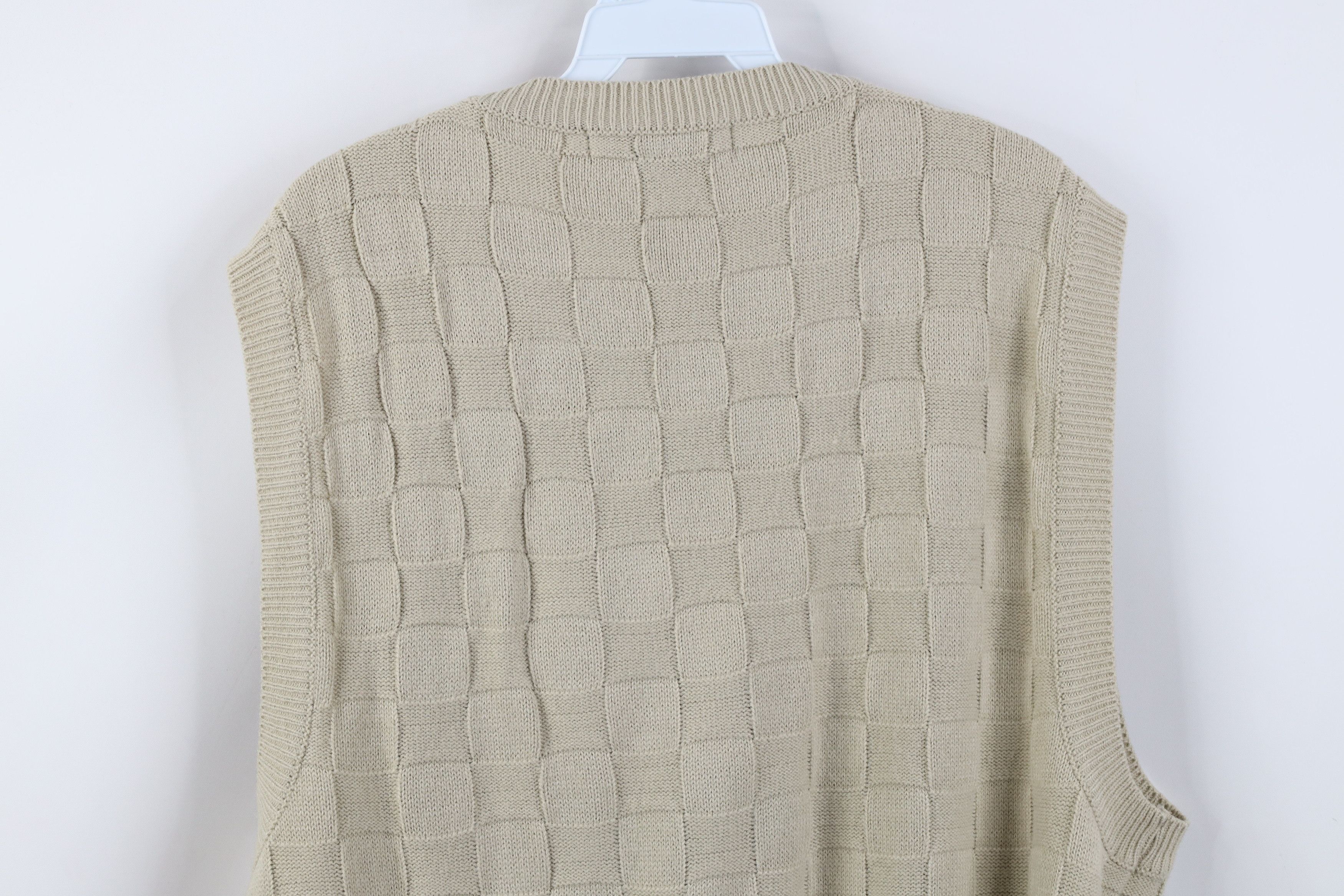 Vintage Vintage 90s Streetwear Cross Weave Knit Sweater Vest Size US L / EU 52-54 / 3 - 8 Thumbnail