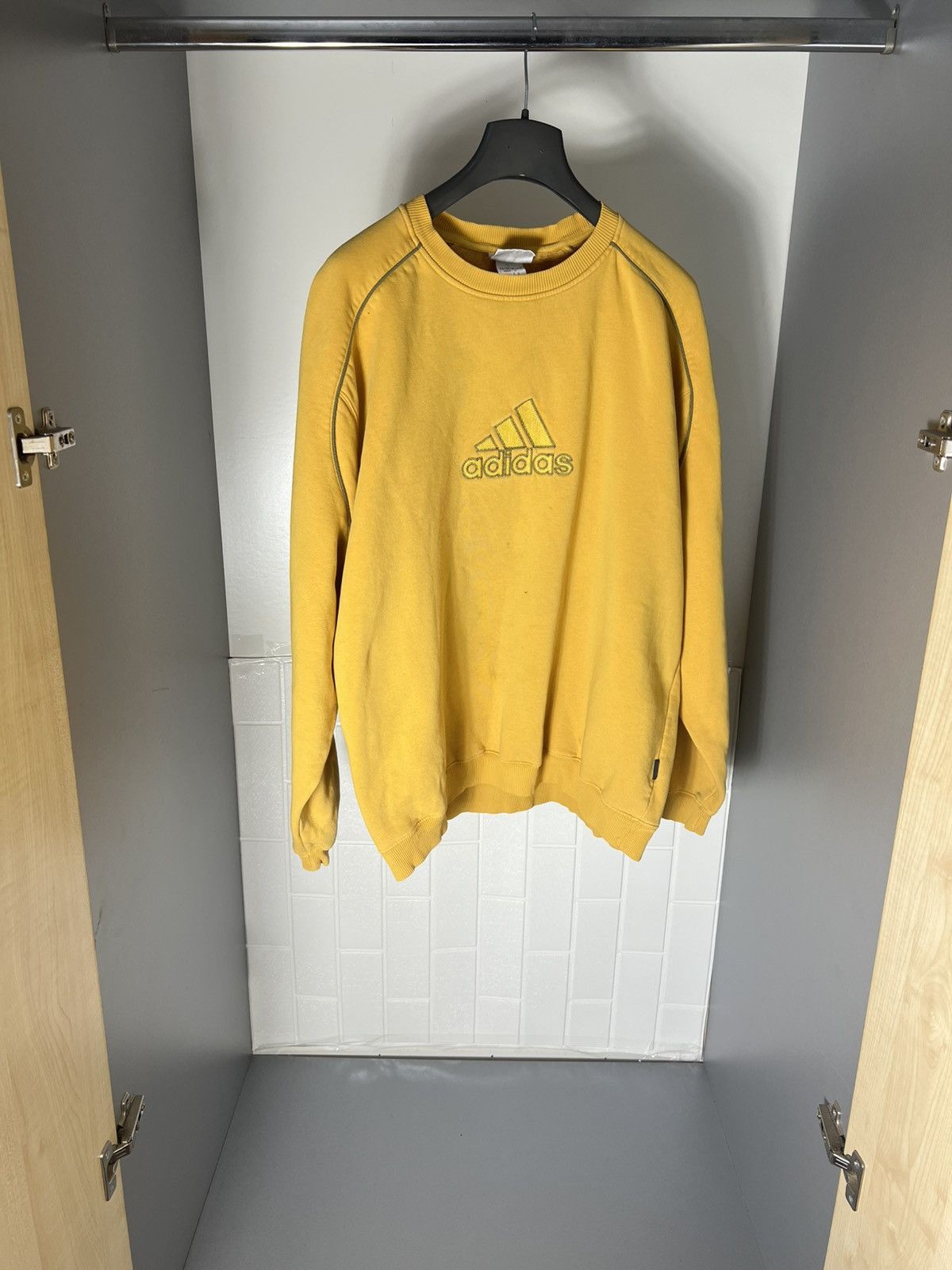 Adidas × Vintage VERY RARE ADIDAS ORIGINAL EQUIPMENT BIG LOGO SWEATSHIRT 90s Size US L / EU 52-54 / 3 - 3 Thumbnail