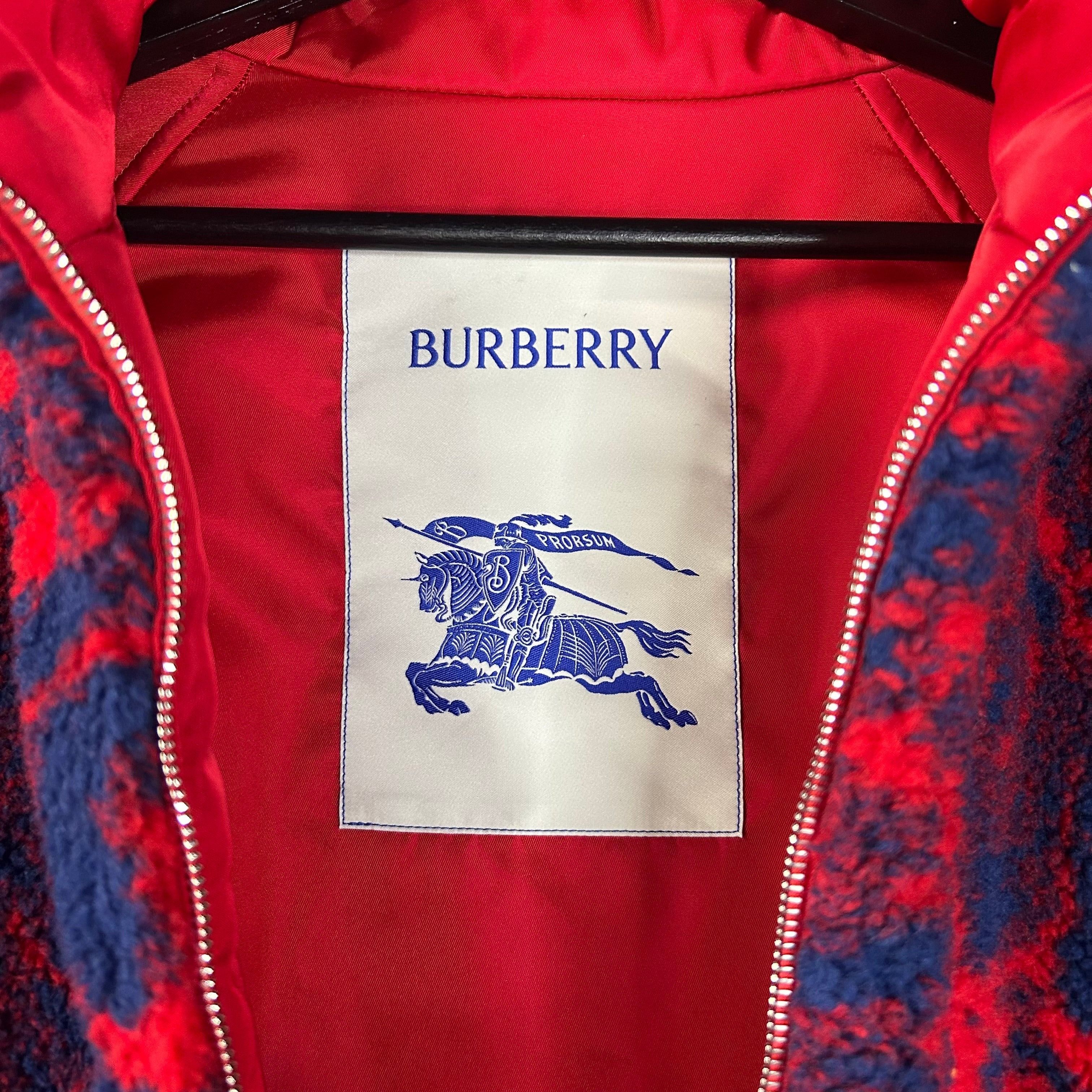 Burberry Burberry Reversible Rose Fleece Jacket Size 46 / Large Size US L / EU 52-54 / 3 - 5 Thumbnail