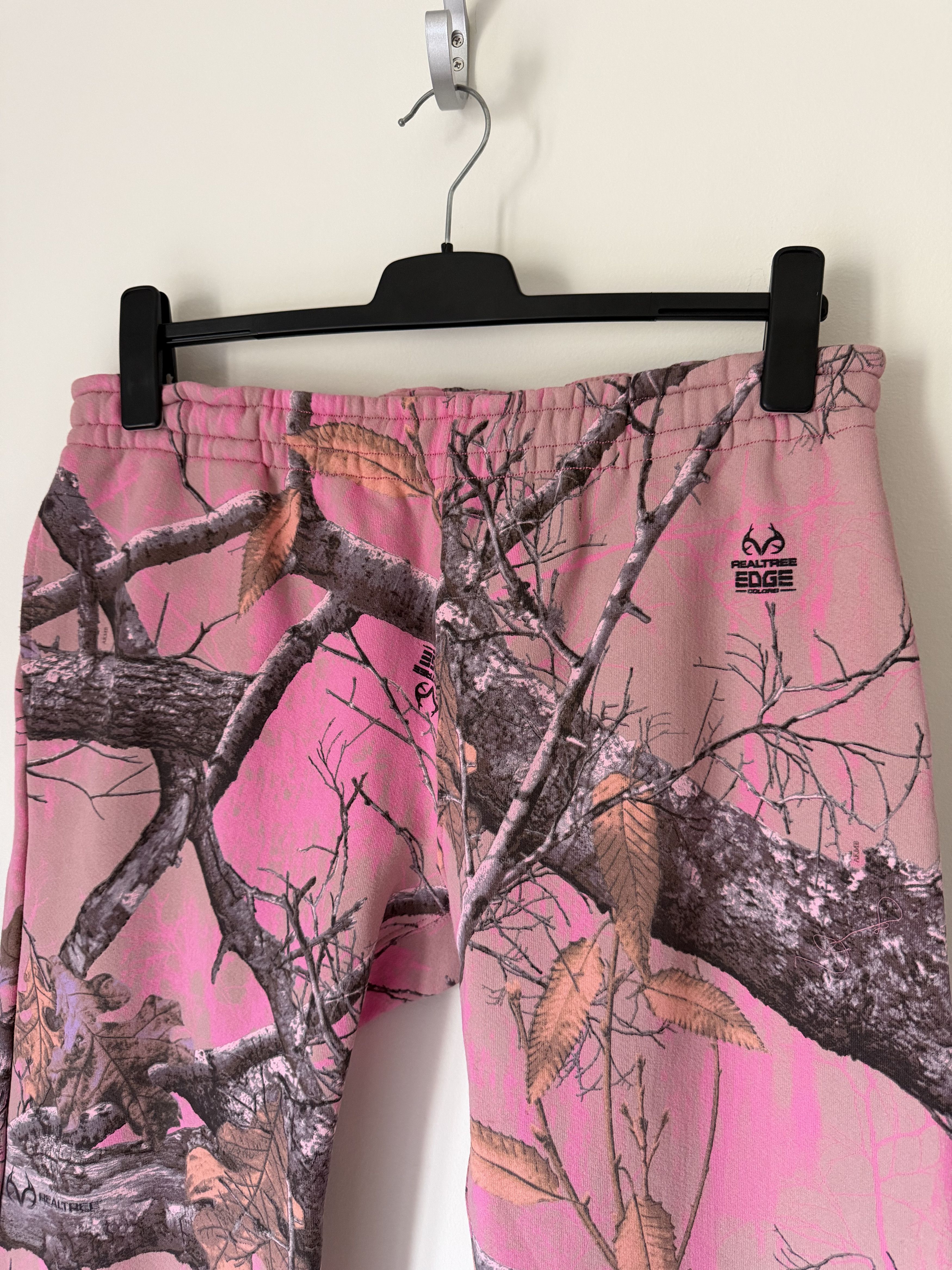 Akimbo Club Akimbo Club Straight Leg Sweatpants in Pink Realtree Camo Size US 34 / EU 50 - 2 Thumbnail