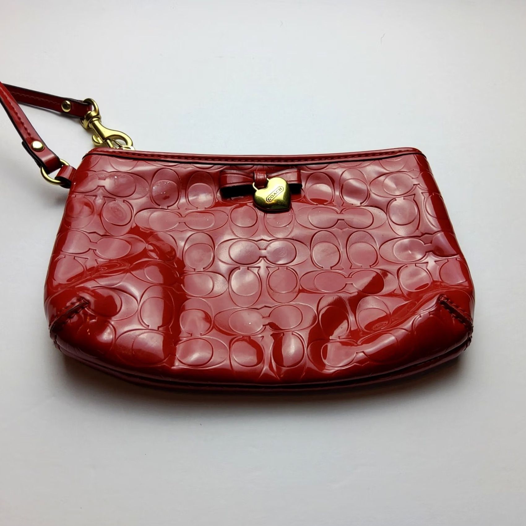 Coach Coach Signature Patent Leather Heart Wristlet Pouch Wallet Clutch Size ONE SIZE - 6 Thumbnail